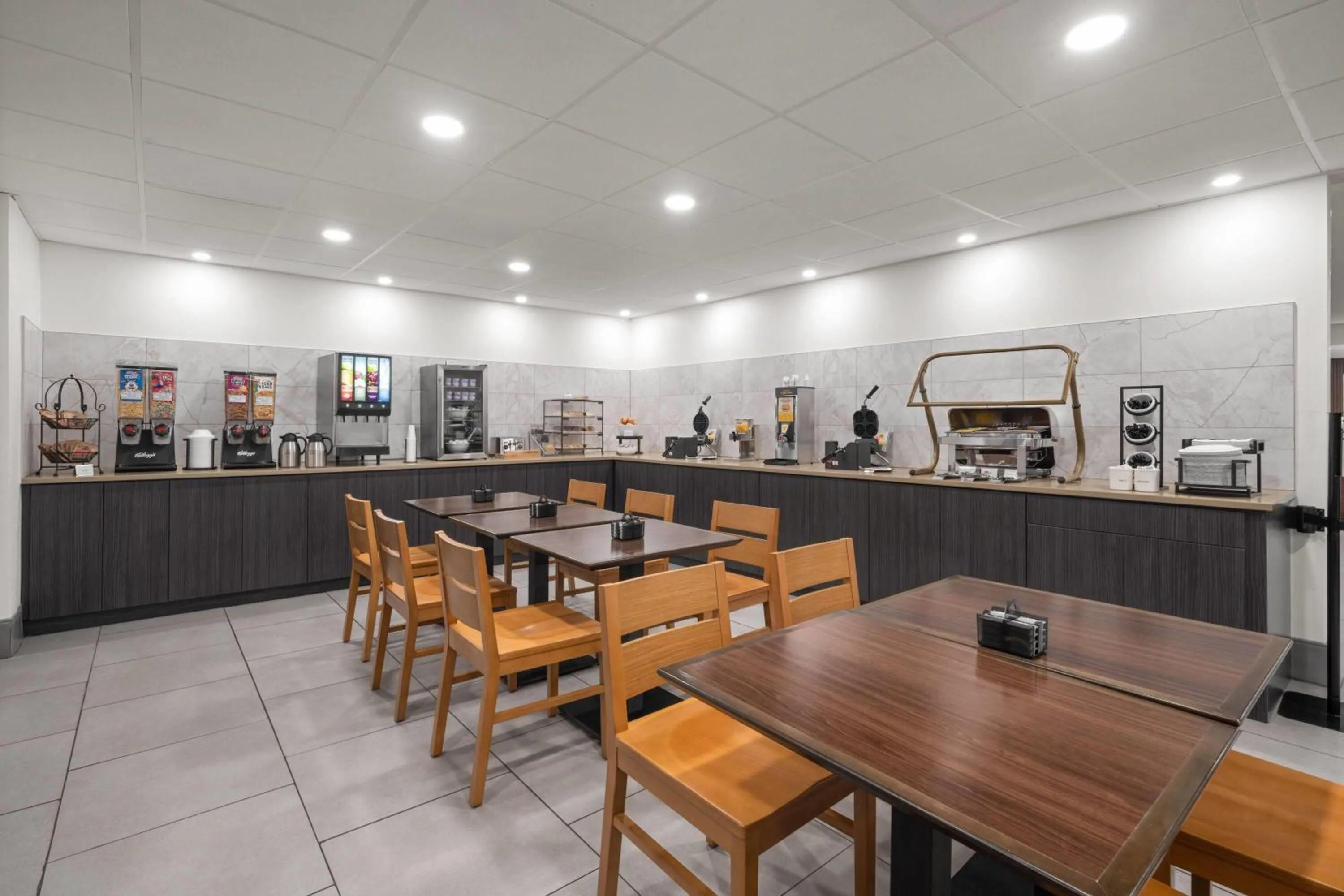 Breakfast in Wingate by Wyndham Matthews - Charlotte