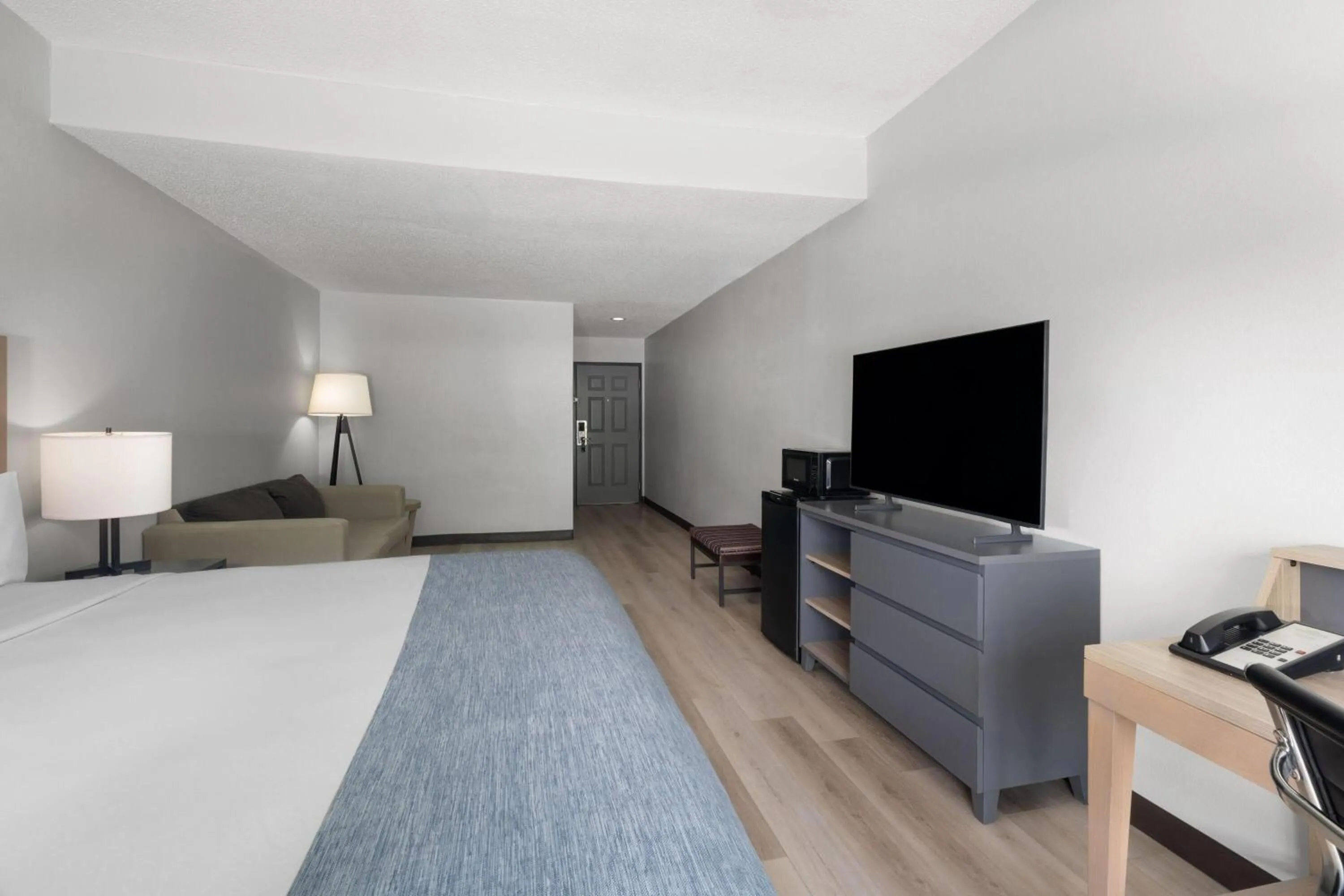 Photo of the whole room, Bed in Wingate by Wyndham Matthews - Charlotte