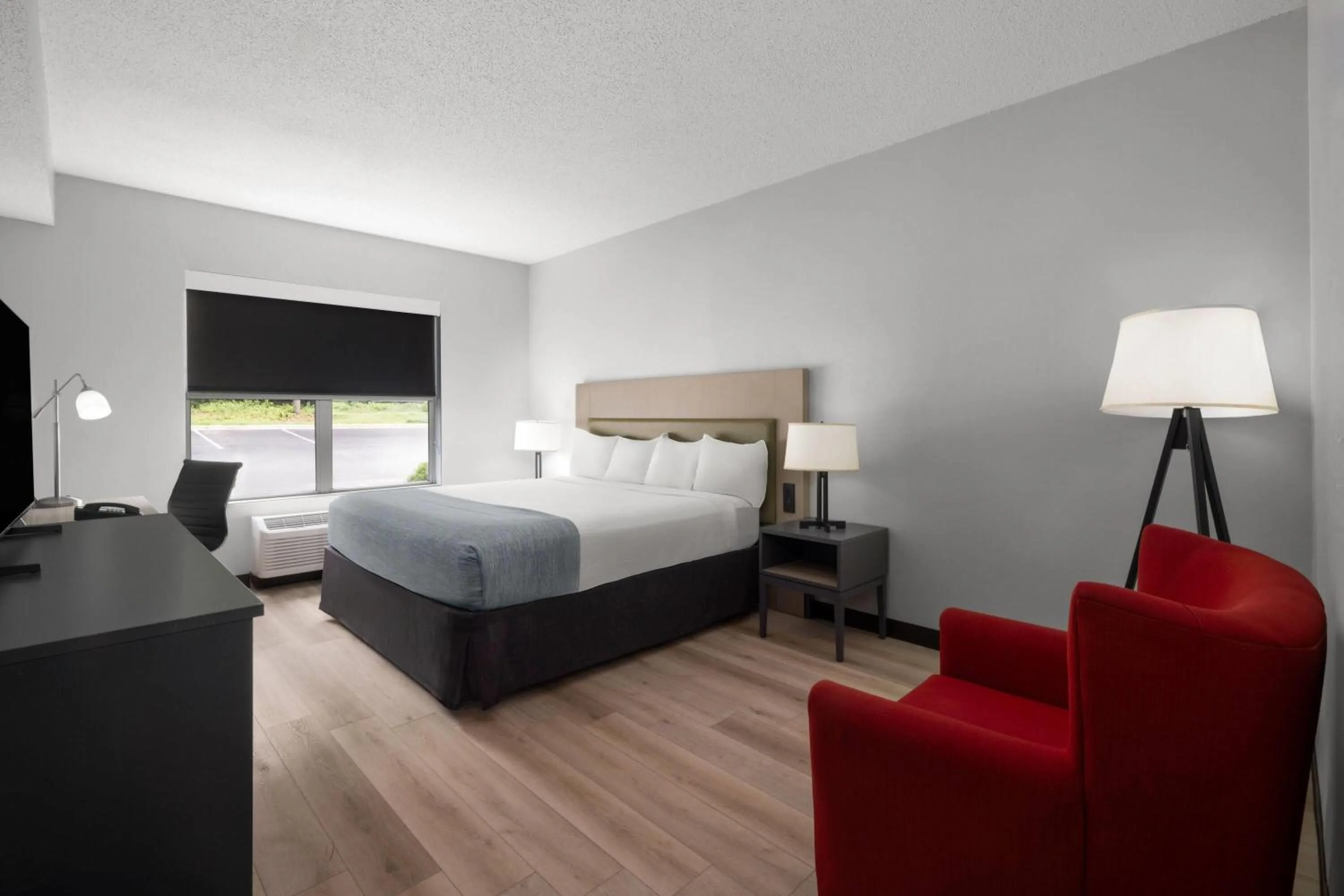 Photo of the whole room, Bed in Wingate by Wyndham Matthews - Charlotte