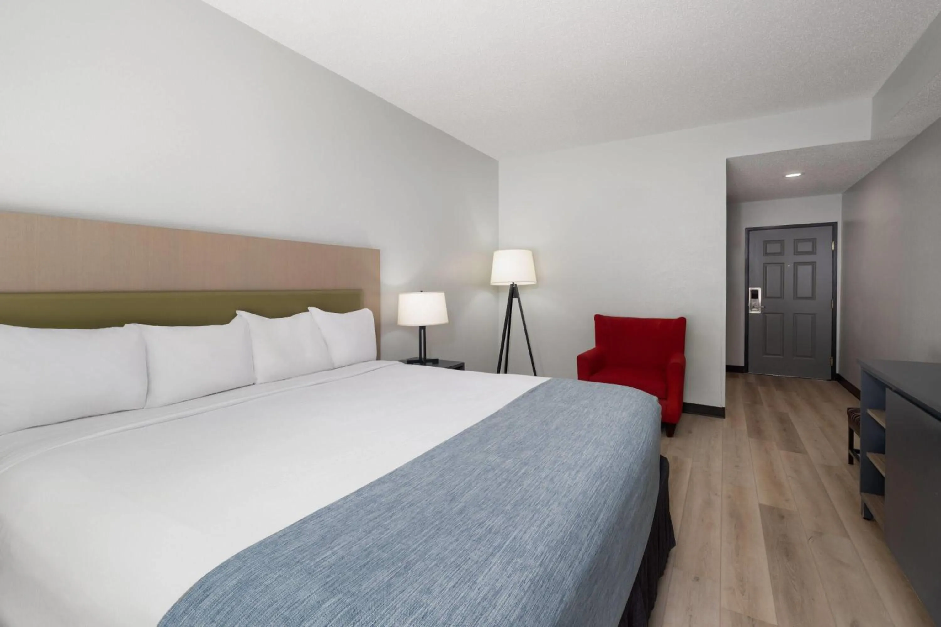 Photo of the whole room, Bed in Wingate by Wyndham Matthews - Charlotte