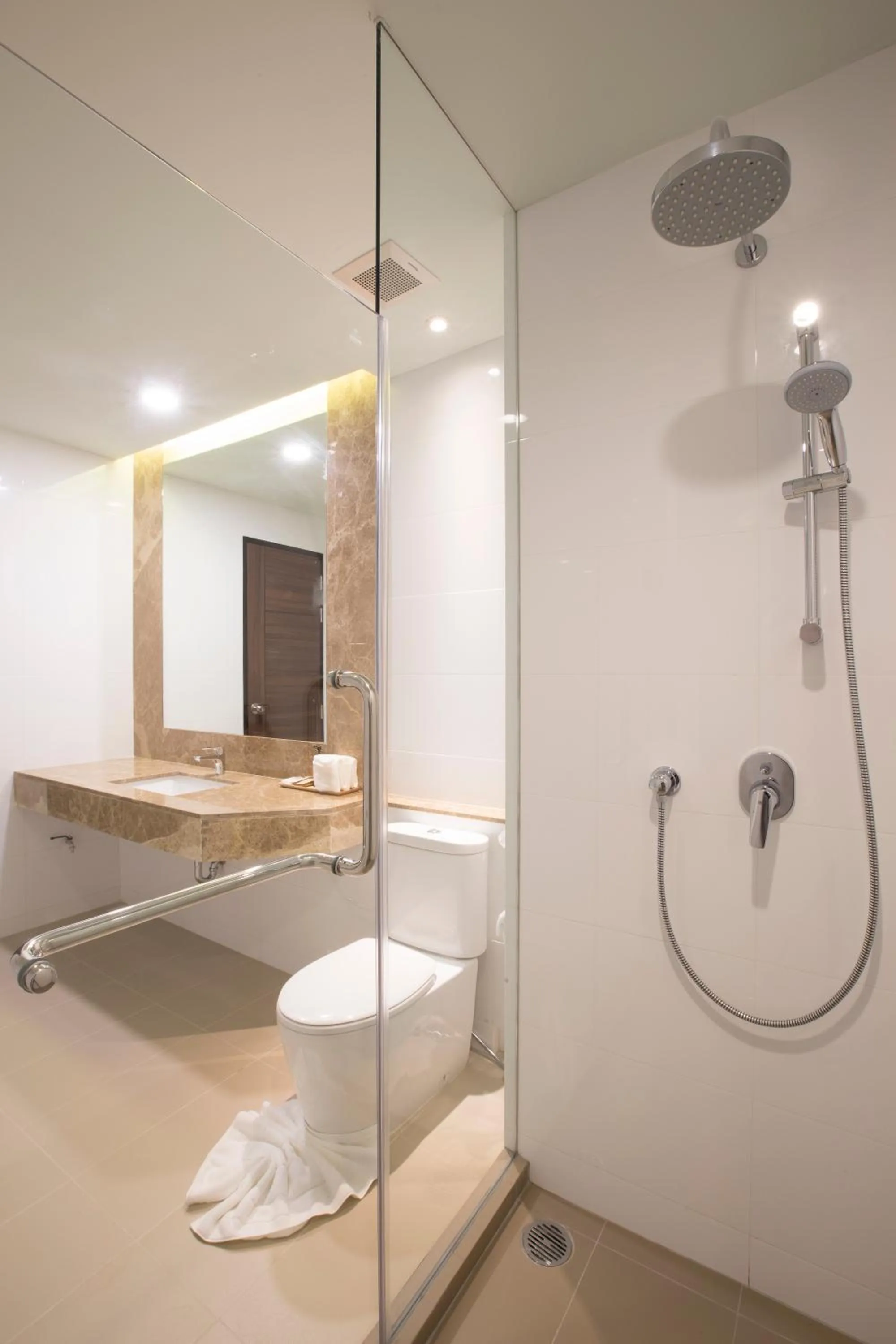 Shower in Civilize Hotel