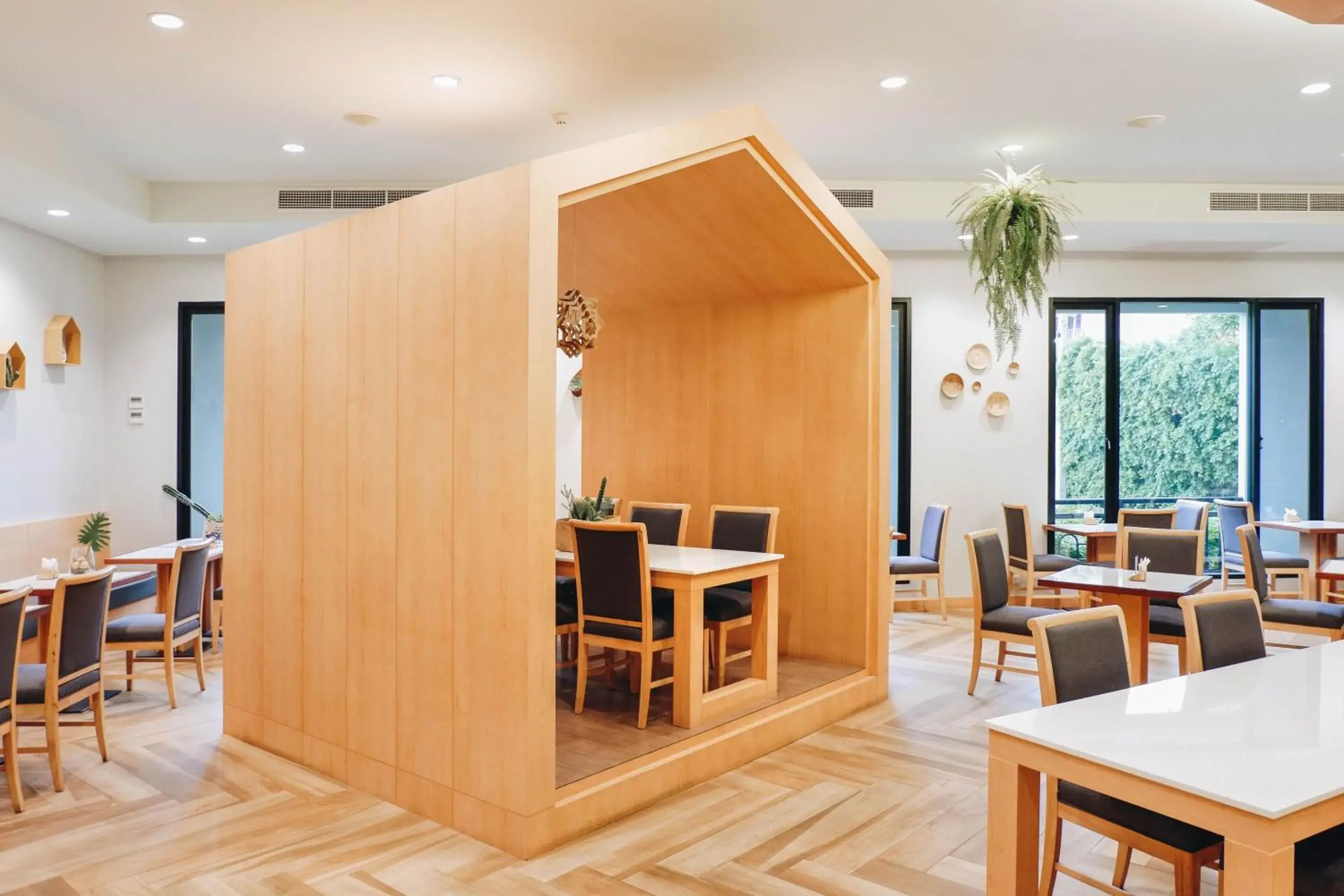 Restaurant/places to eat in Civilize Hotel Restaurant/places to eat in Civilize Hotel