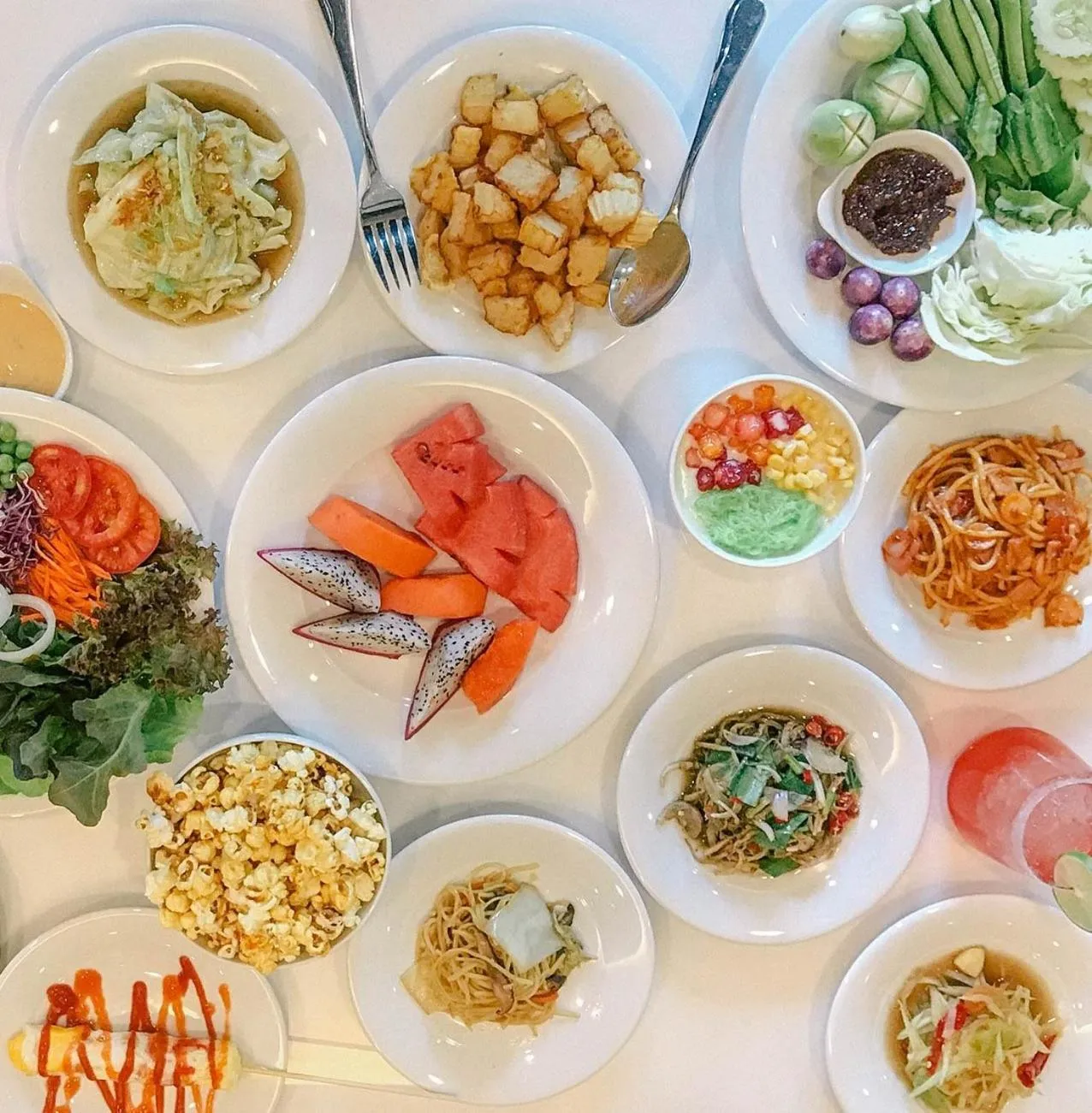 Food in Civilize Hotel