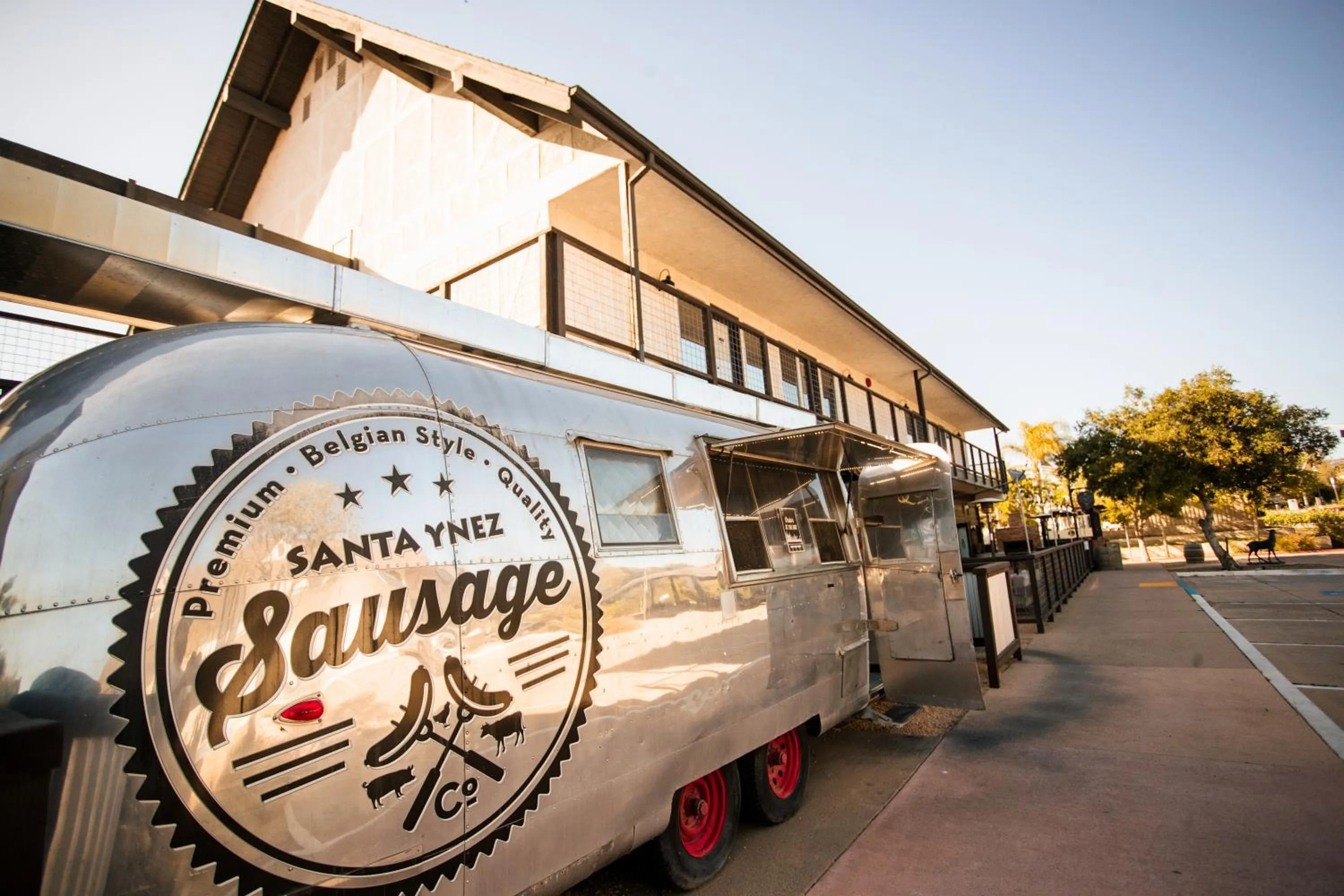 Restaurant/places to eat in Sideways Inn