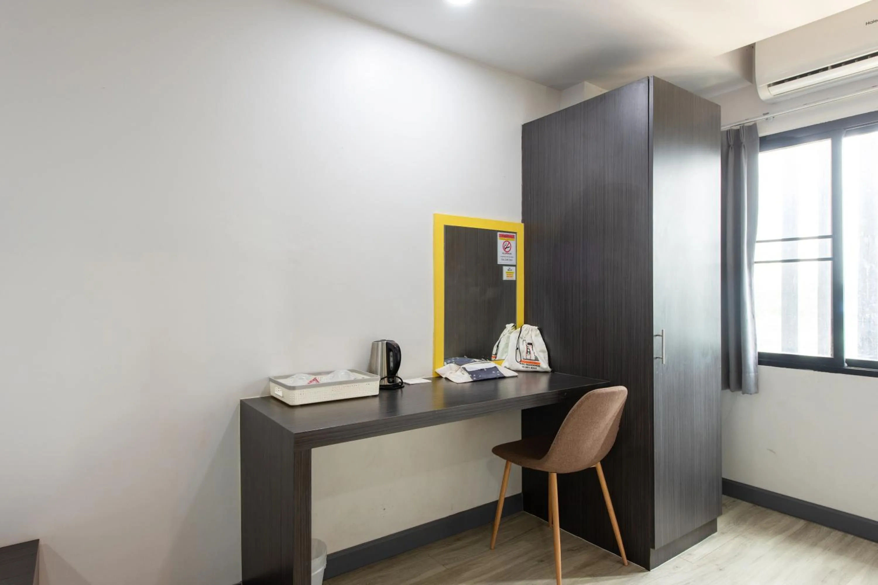 hair dresser in Riski Residence Bangbuathong