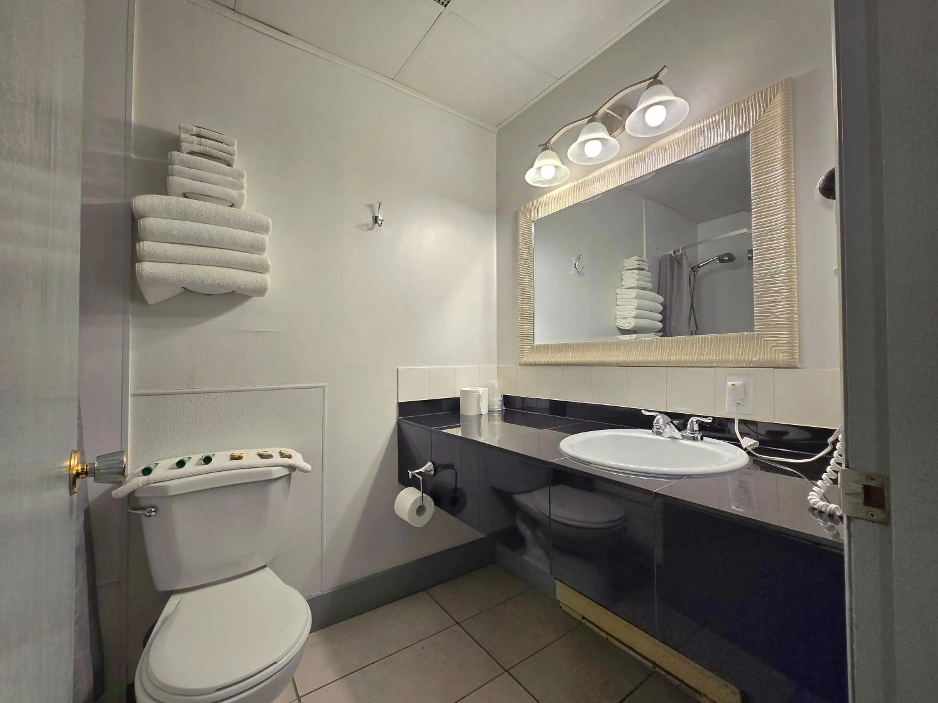 Bathroom in Alpine Inn