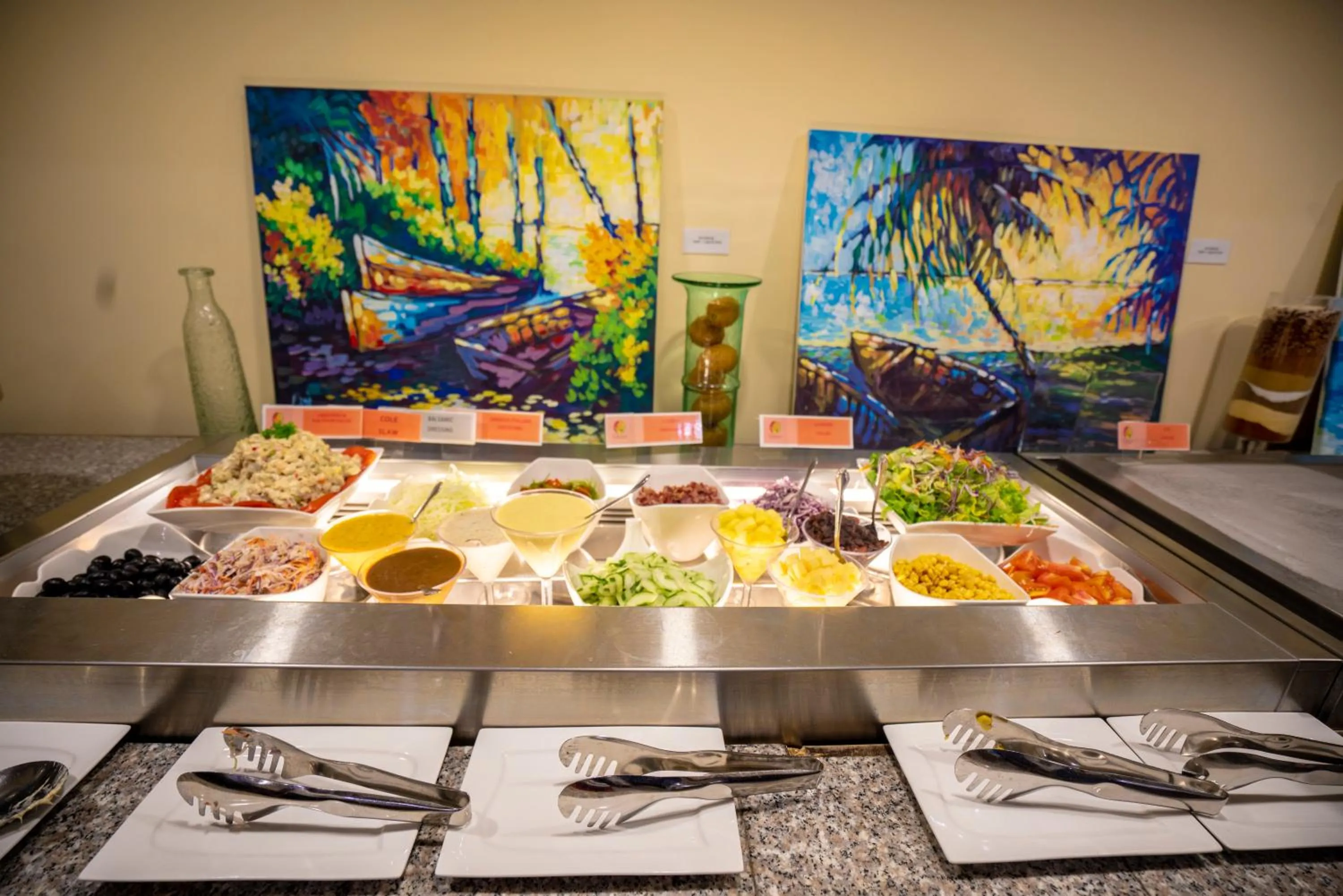 Restaurant/places to eat in Coco Palm