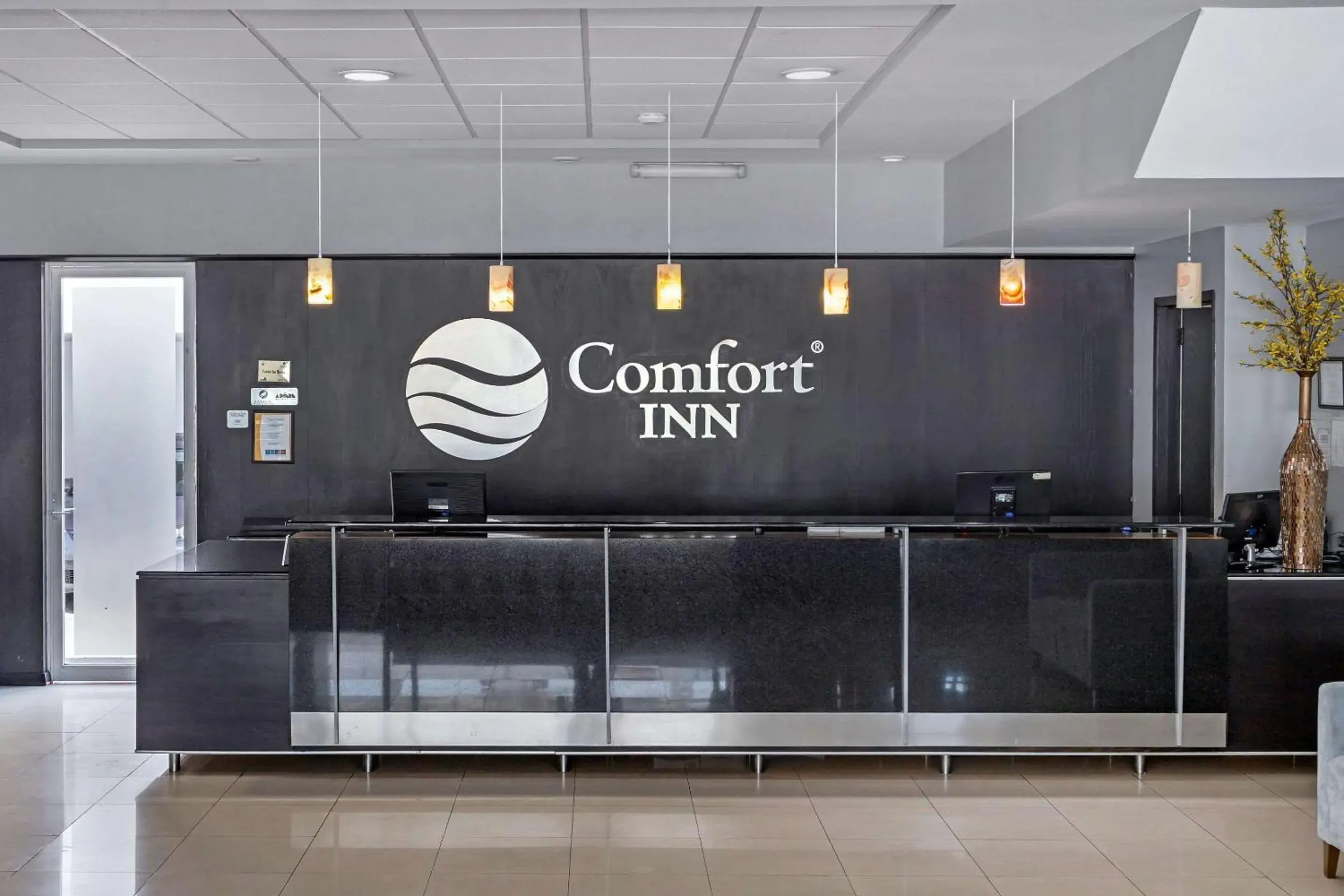 Lobby or reception in Comfort Inn Morelia Lobby or reception in Comfort Inn Morelia