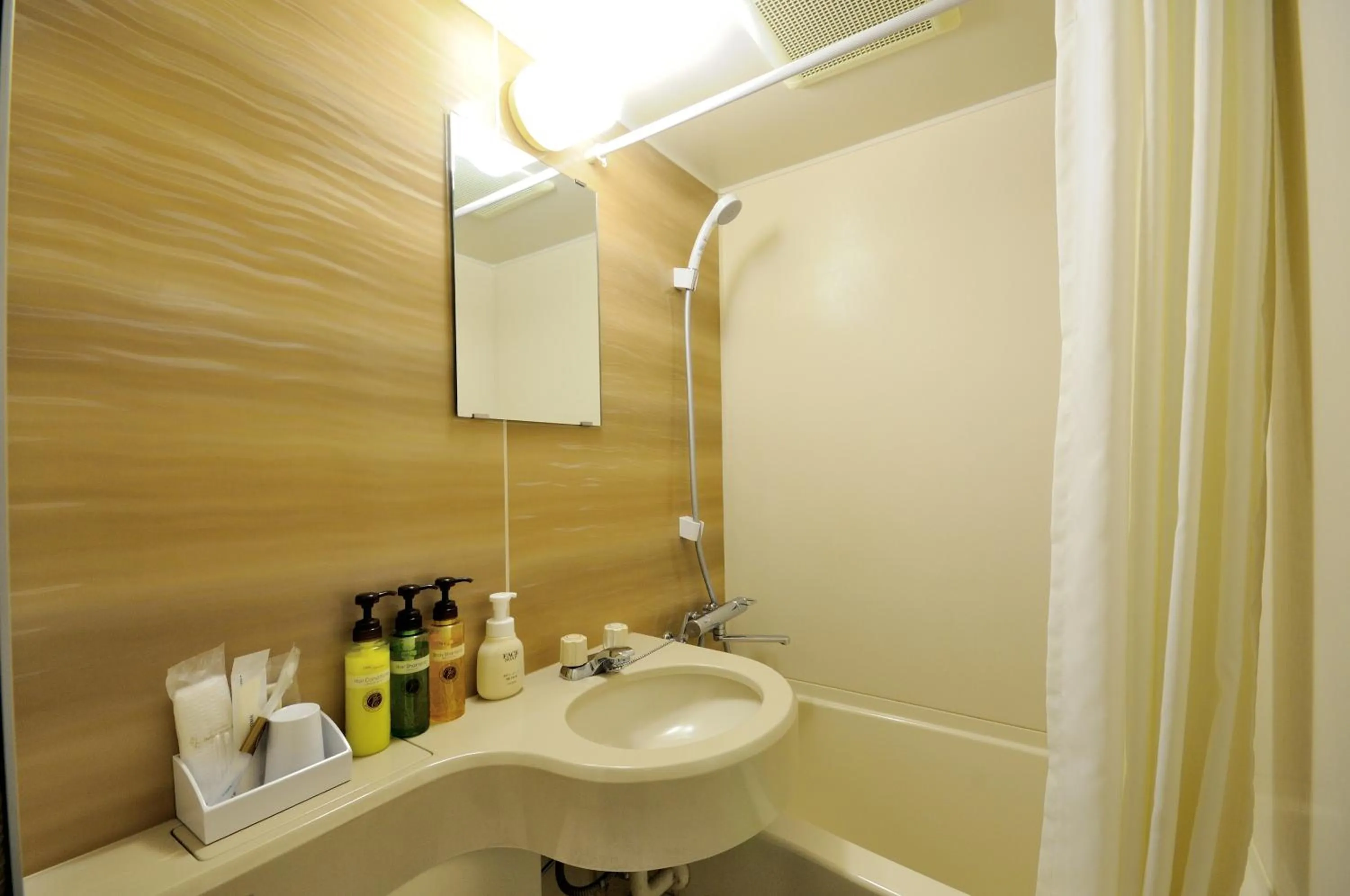 Hot Tub in Grand Park Hotel Panex Tokyo