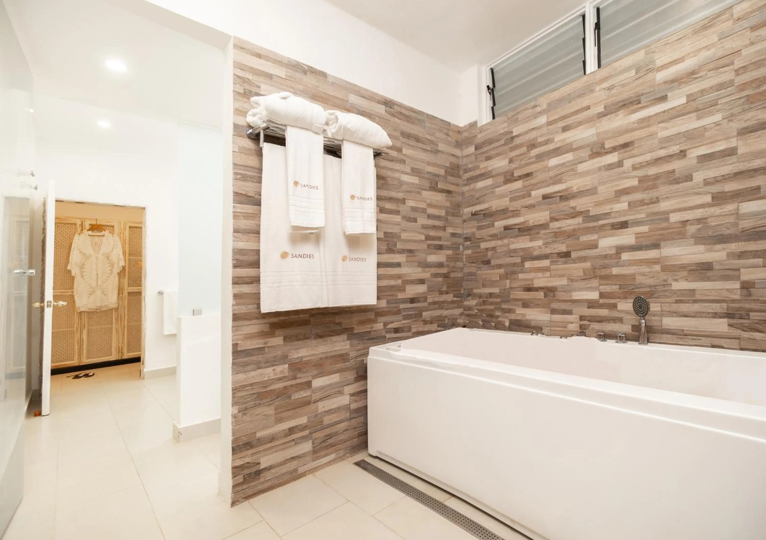 Bathroom in Sandies Malindi Dream Garden