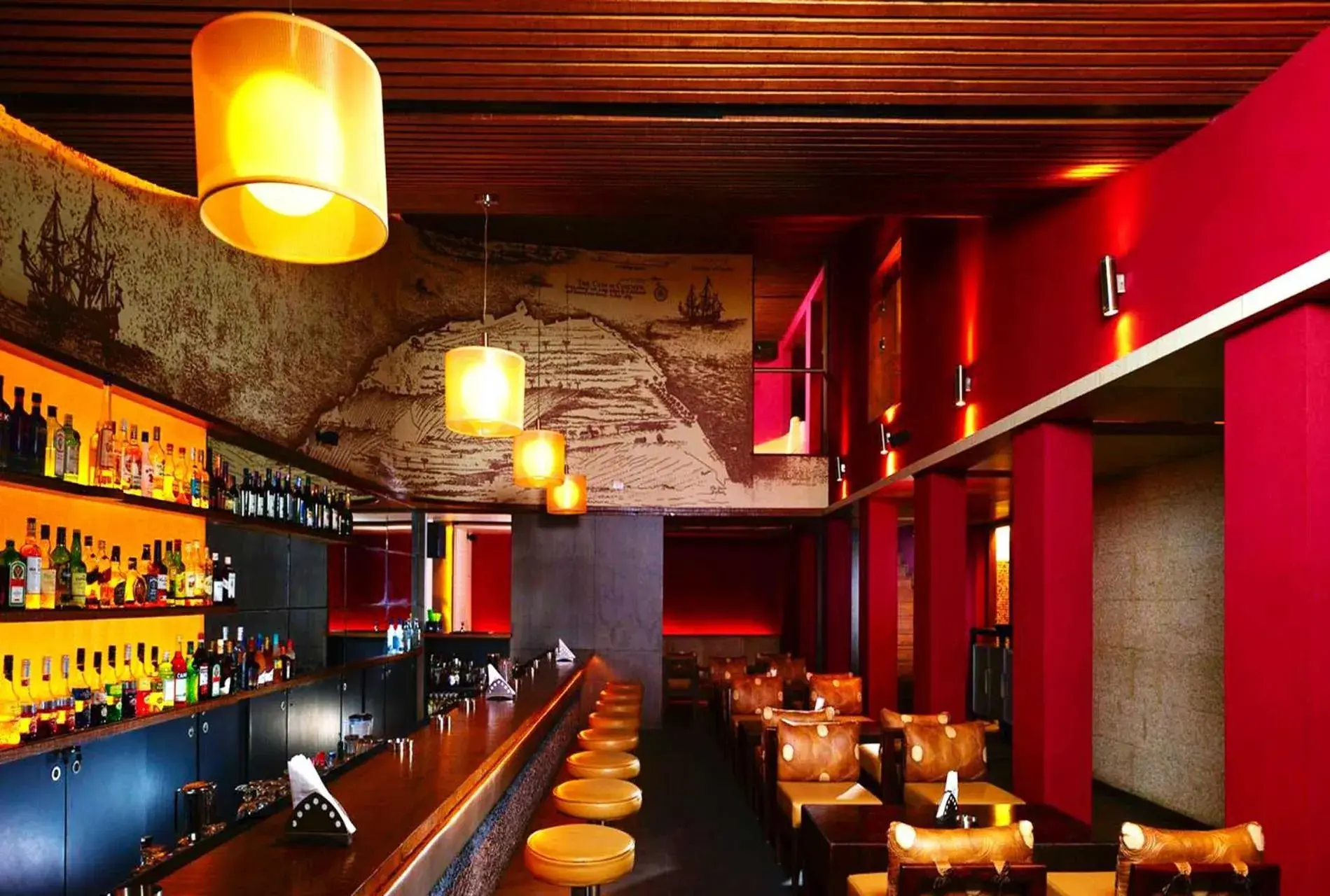 Restaurant/places to eat in Grand Hotel Restaurant/places to eat in Grand Hotel