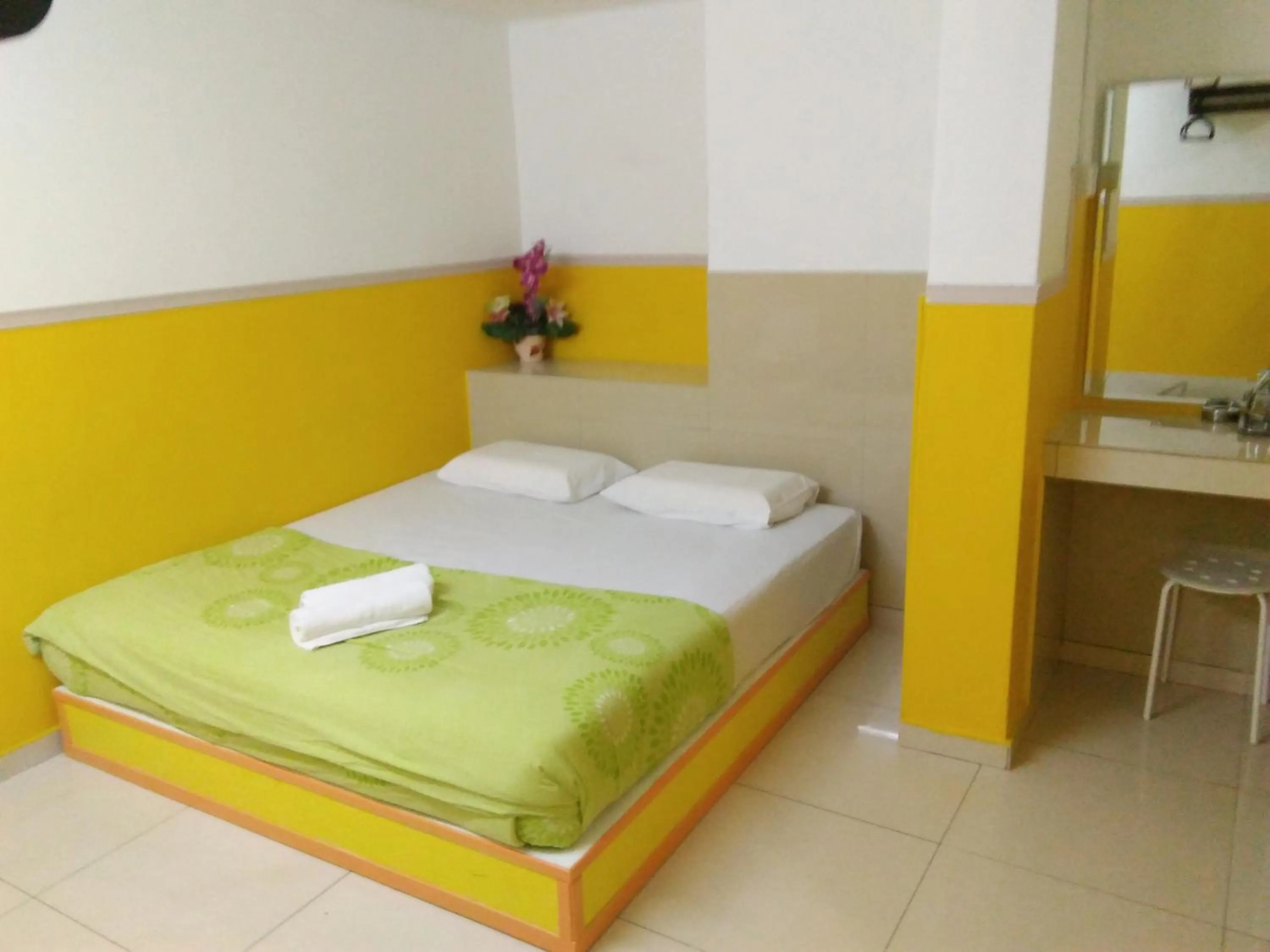 Bedroom, Bed in Hotel Abby IGB Tasek