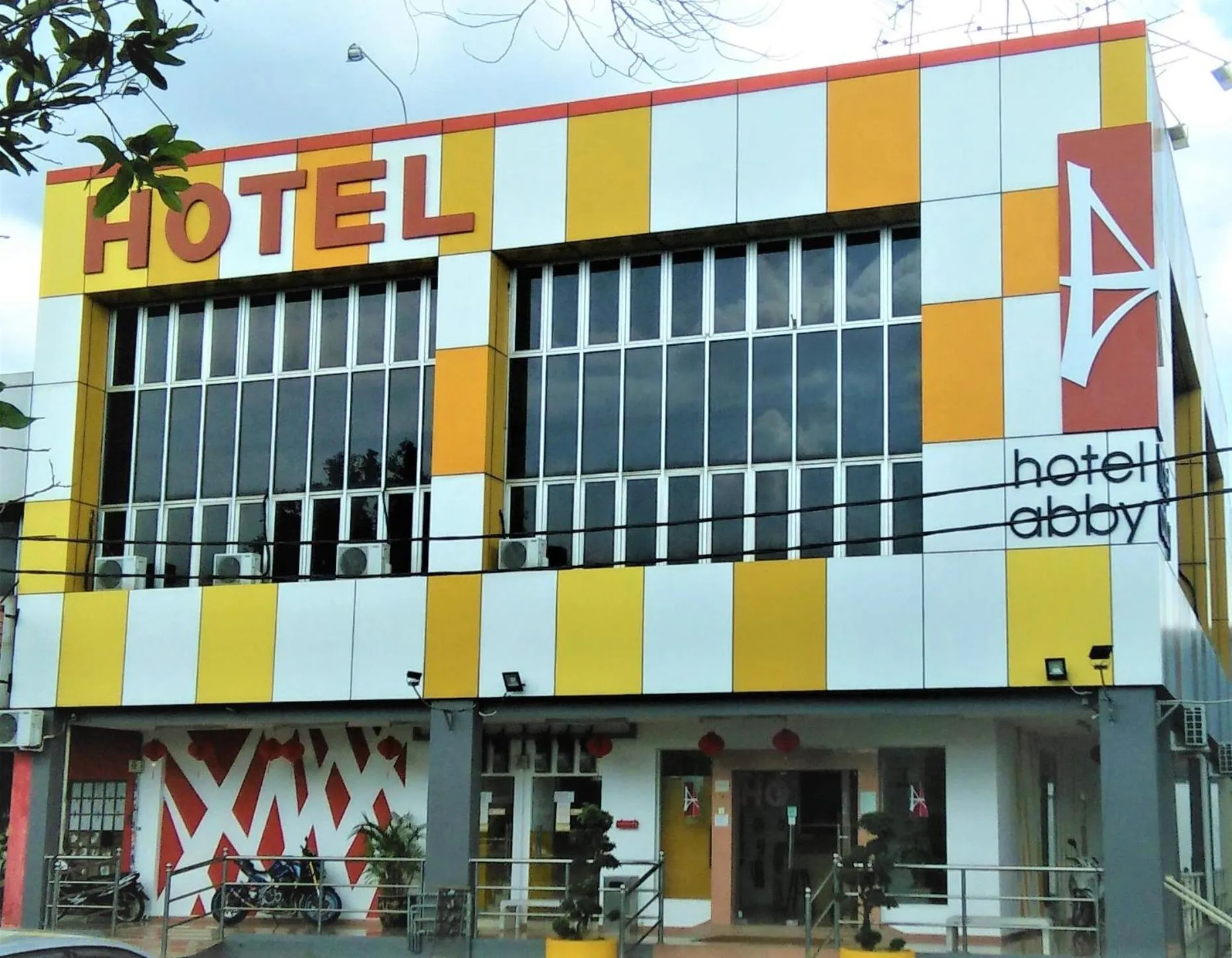 Property building in Hotel Abby IGB Tasek
