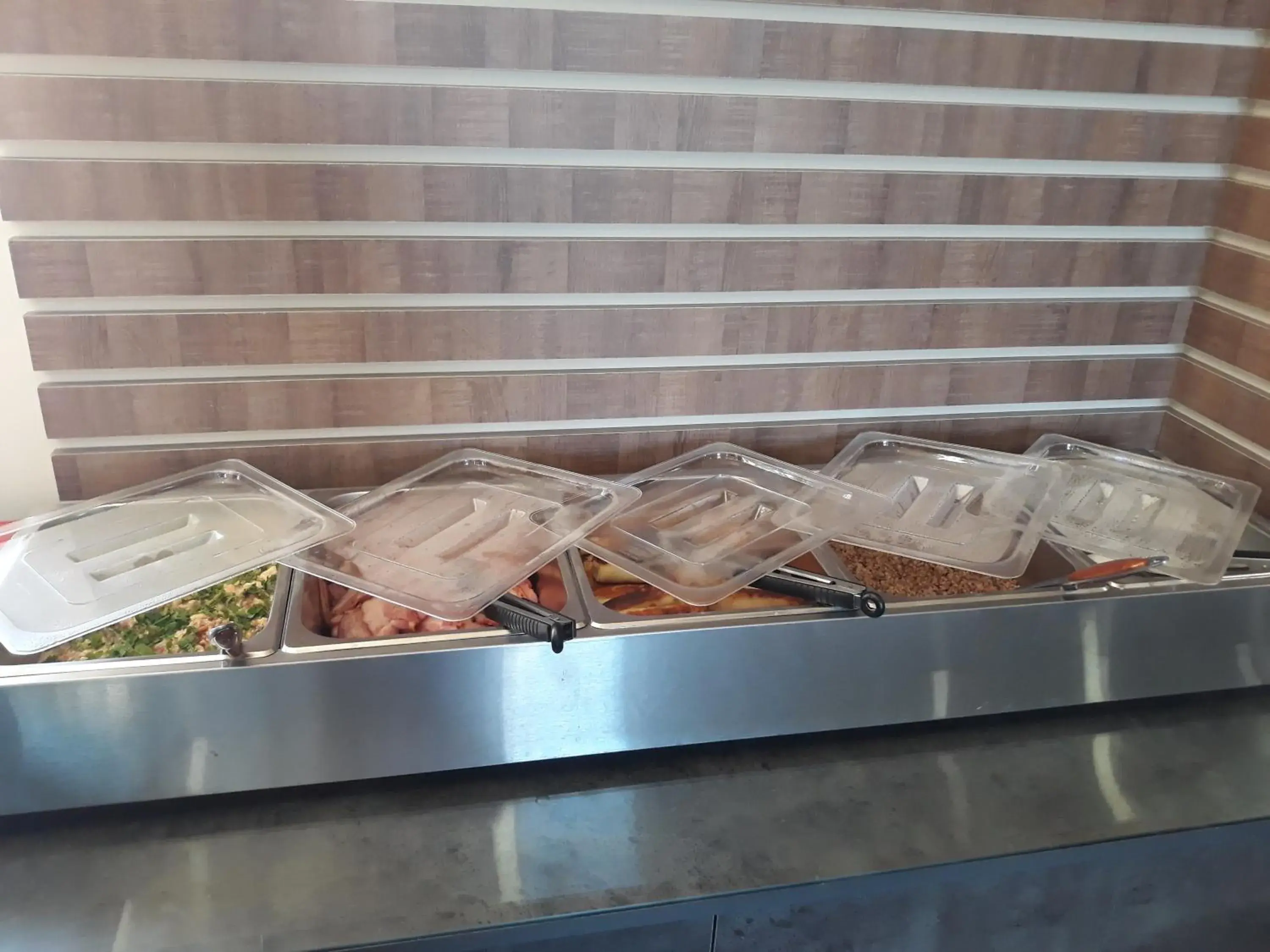 Restaurant/places to eat in Bien hotel Restaurant/places to eat in Bien hotel