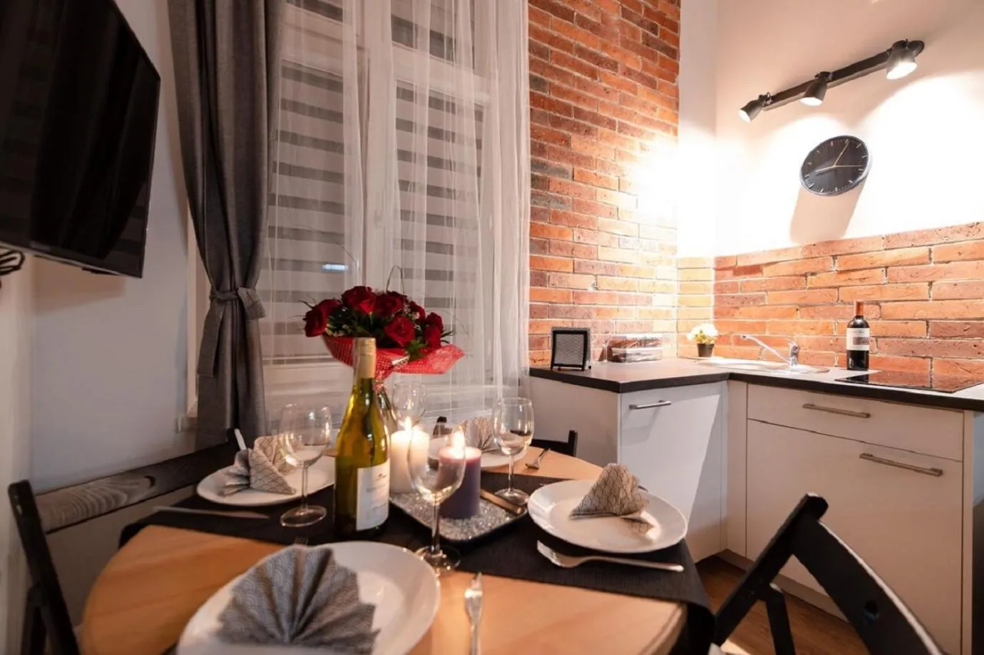Photo of the whole room in DIETLA 99 APARTMENTS - IDEAL LOCATION - in the heart of Krakow
