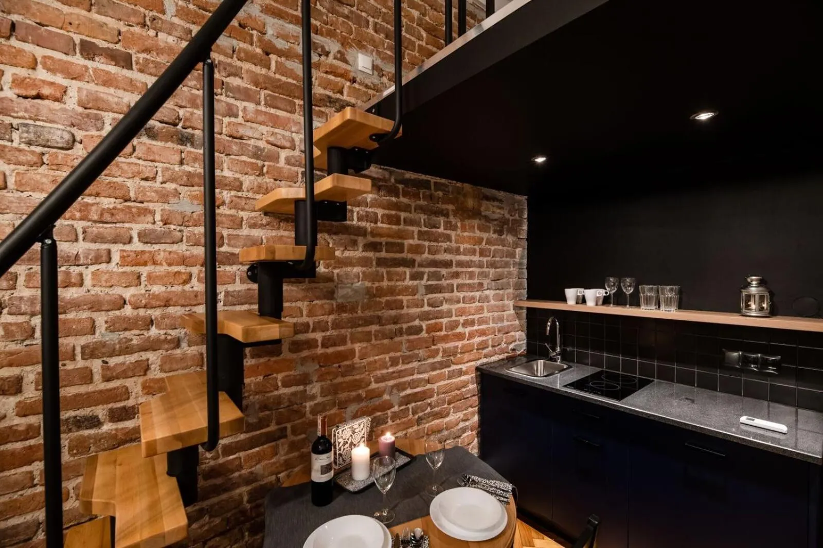 Kitchen or kitchenette in DIETLA 99 APARTMENTS - IDEAL LOCATION - in the heart of Krakow