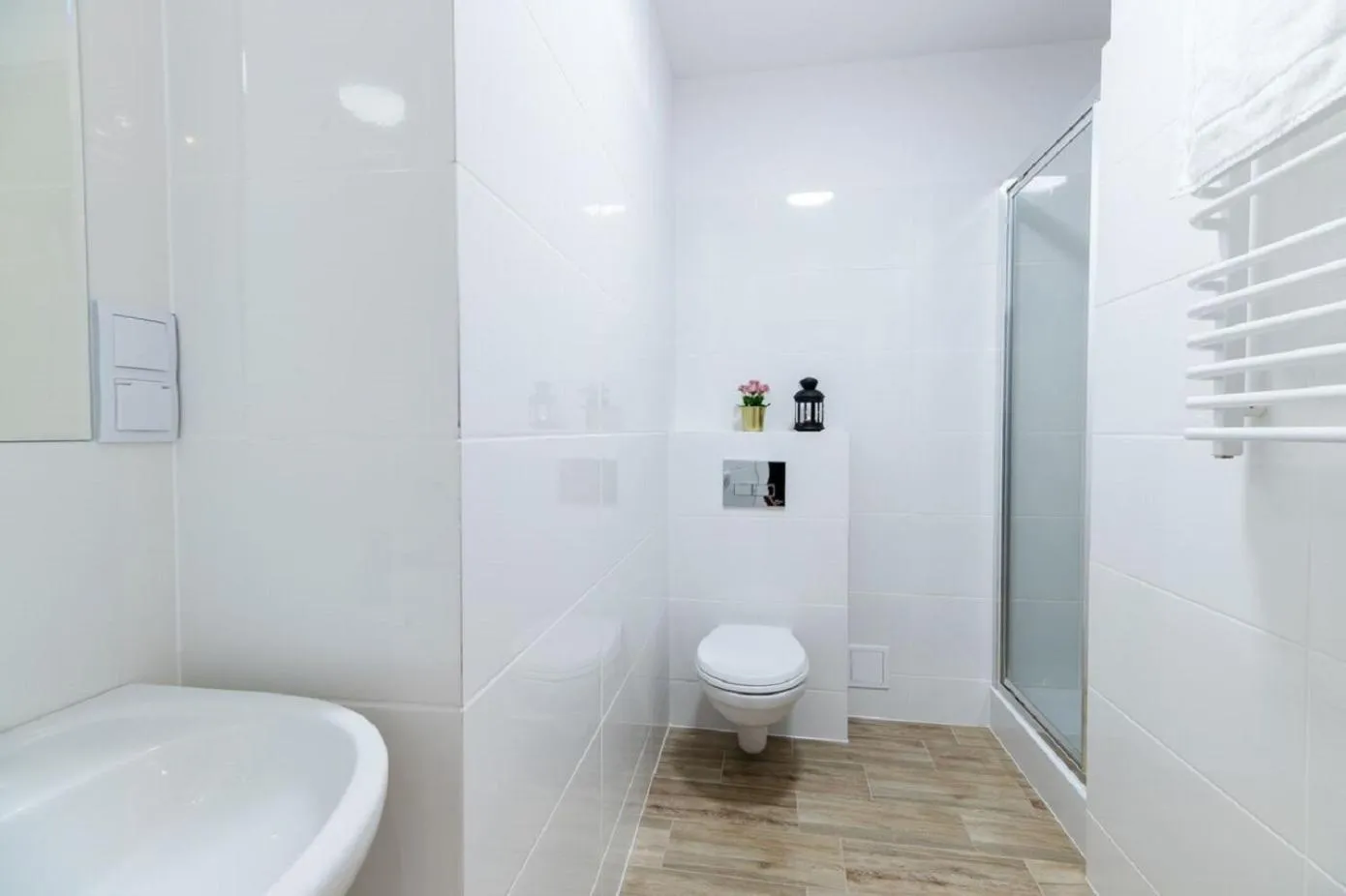 Bathroom in DIETLA 99 APARTMENTS - IDEAL LOCATION - in the heart of Krakow