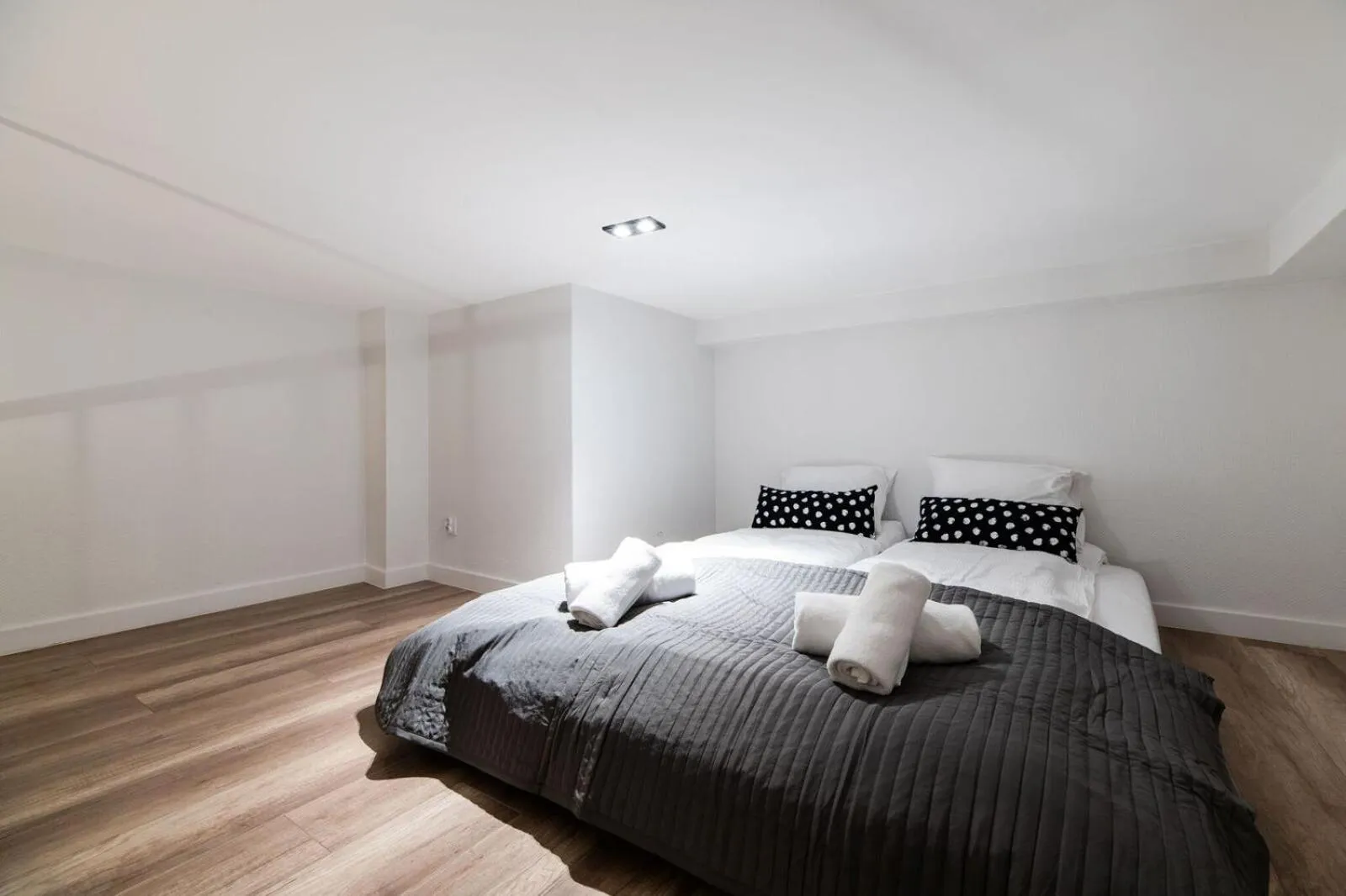 Bedroom, Bed in DIETLA 99 APARTMENTS - IDEAL LOCATION - in the heart of Krakow