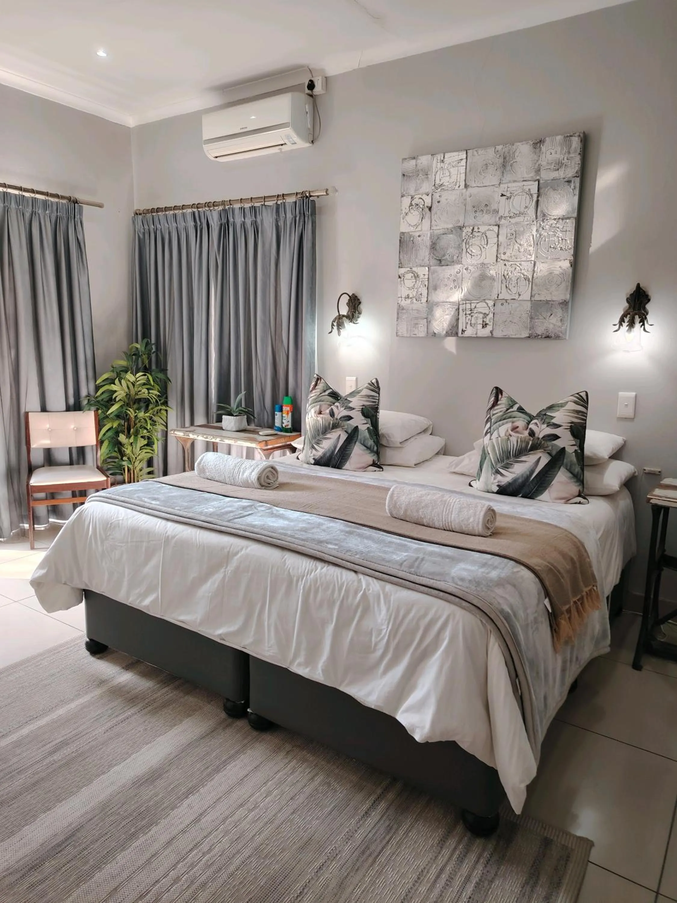 Deluxe Apartment - single occupancy in @Mango's