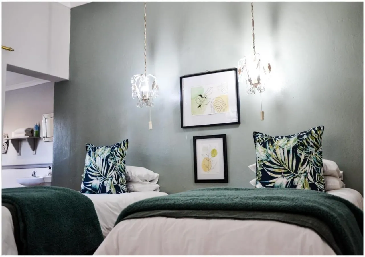 Deluxe Twin Room - single occupancy in @Mango's