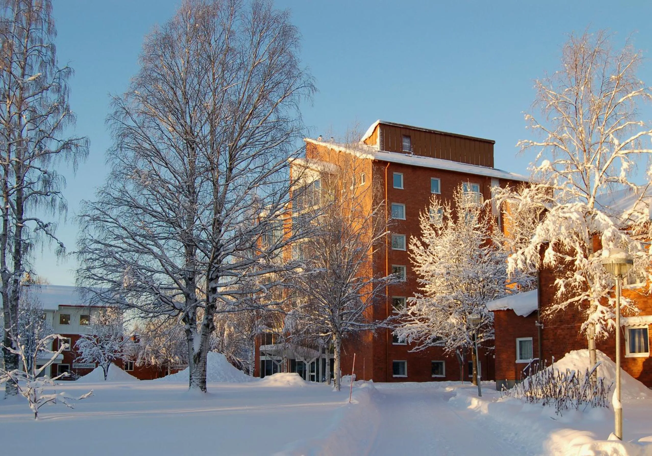 Facade/entrance in Medlefors Hotell & Konferens