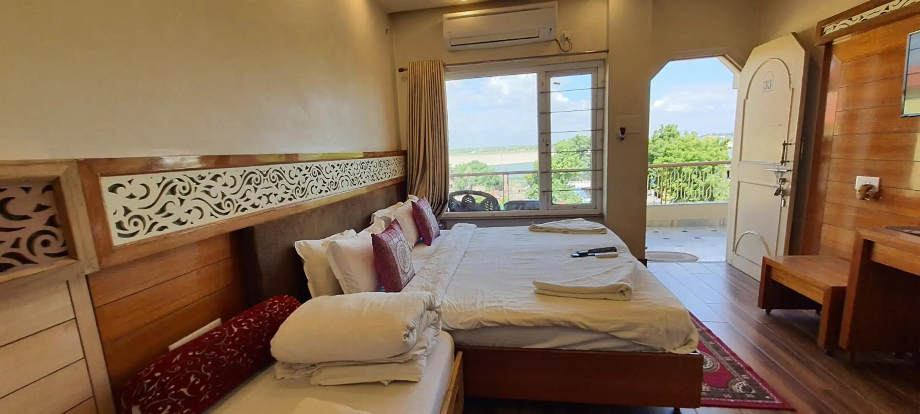 Photo of the whole room, Bed in Hotel Temple On Ganges Photo of the whole room, Bed in Hotel Temple On Ganges