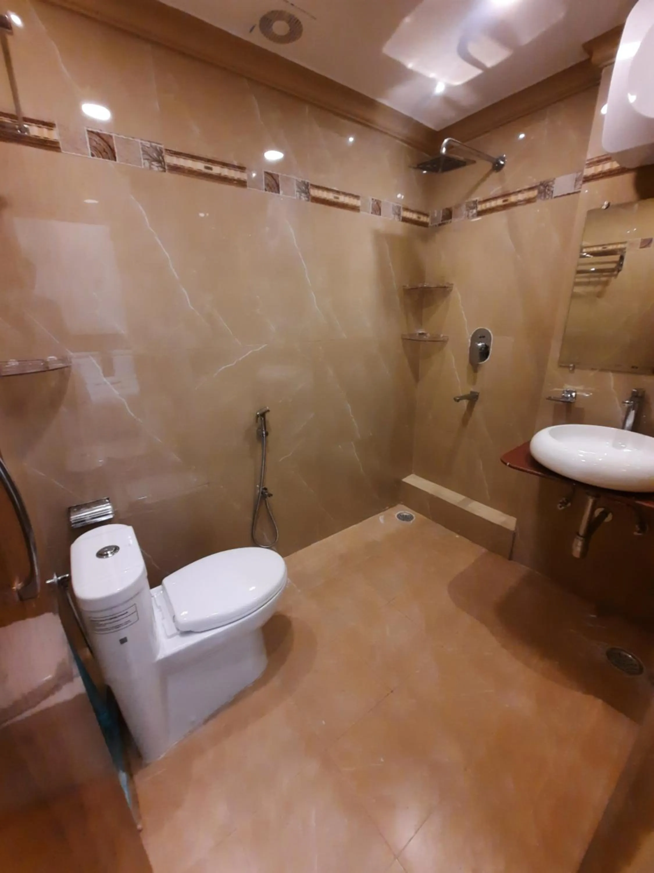 Bathroom in Hotel Temple On Ganges