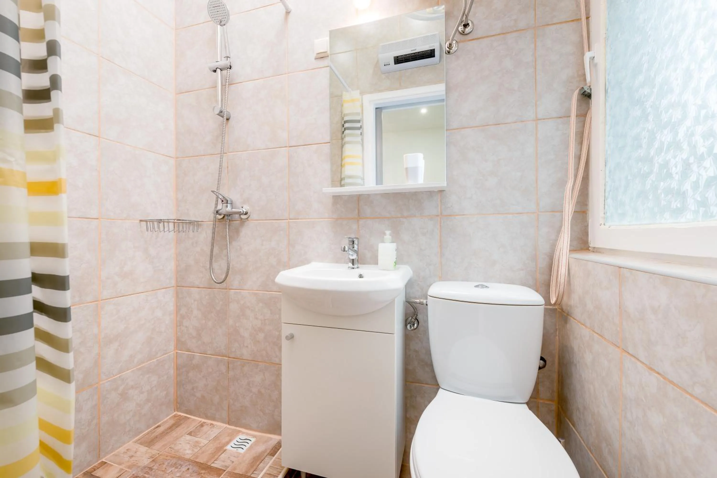 Bathroom in Studio apartment Sesula