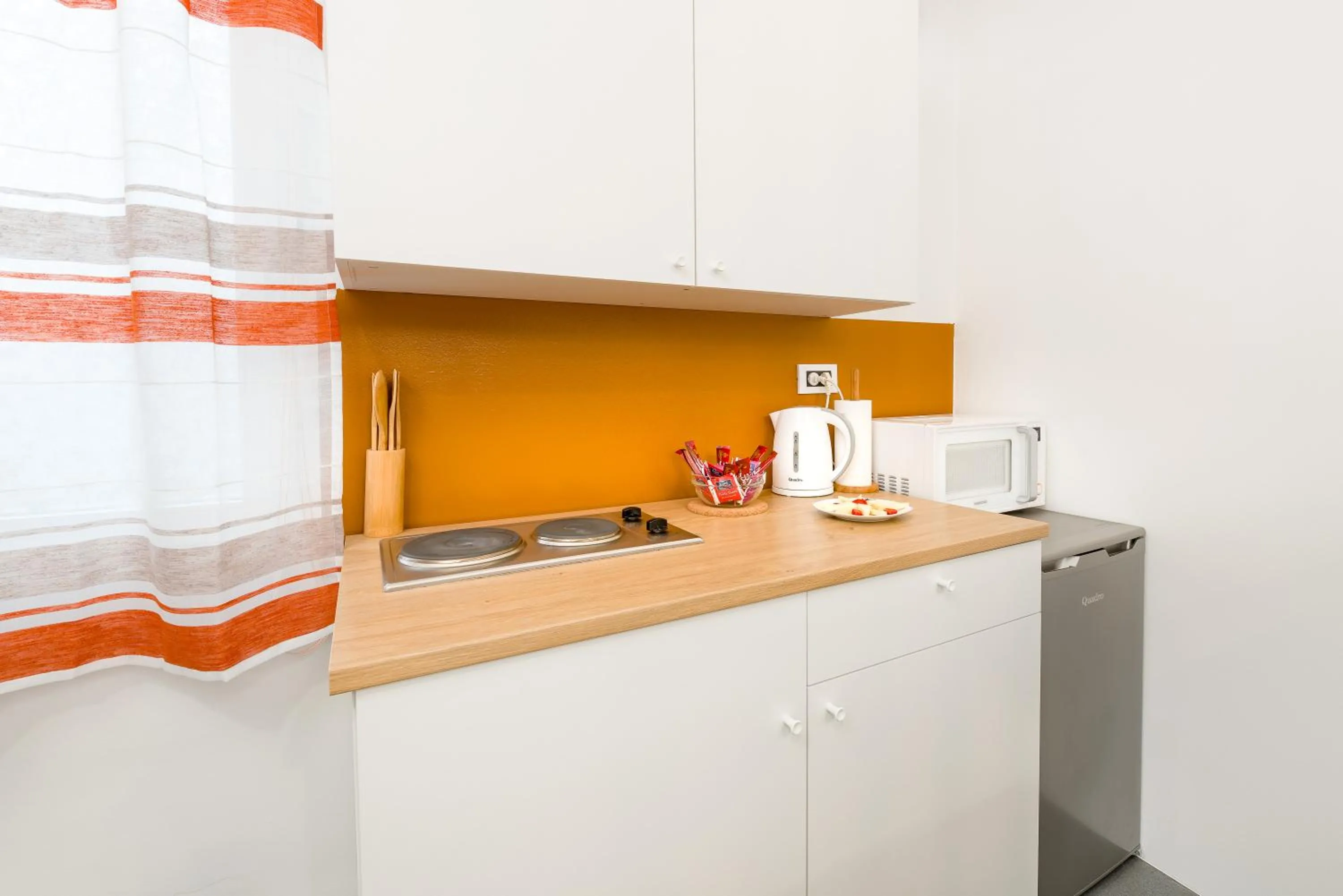 Kitchen or kitchenette in Studio apartment Sesula