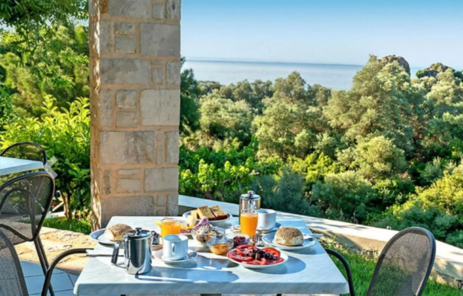 Breakfast in Polyrizos Hotel