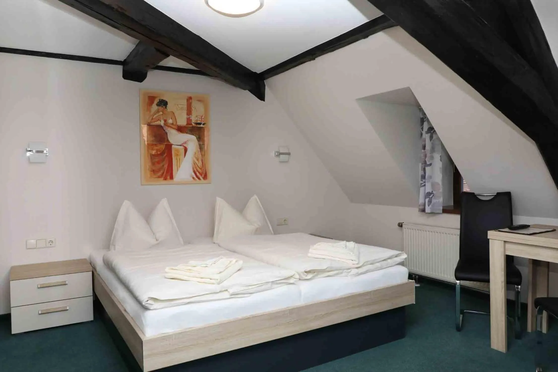 Photo of the whole room, Bed in Schlossgasthaus Lichtenwalde