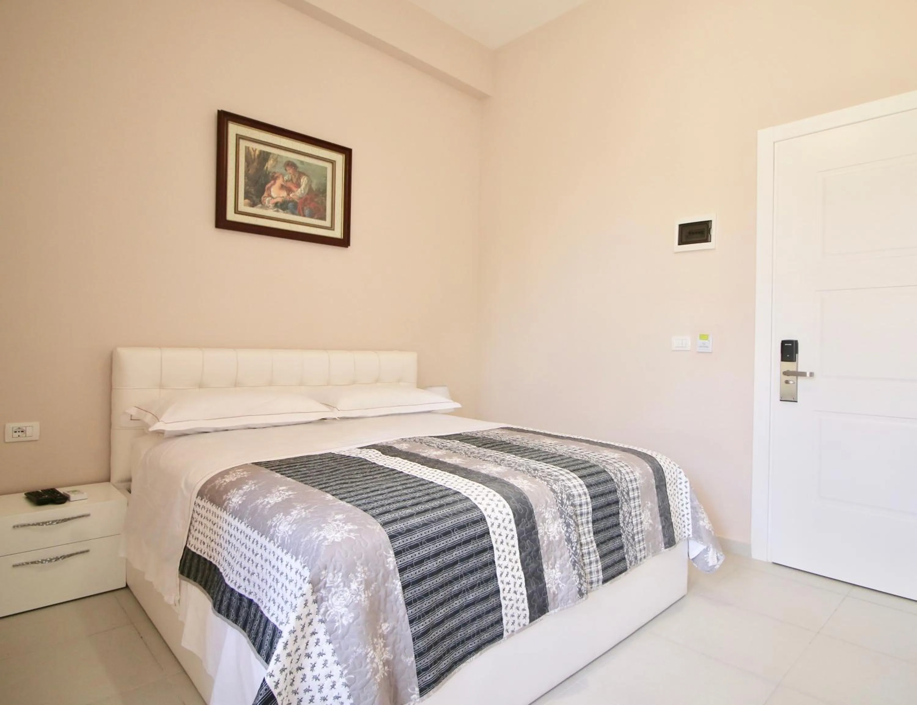 Bed in Hotel Orestiada