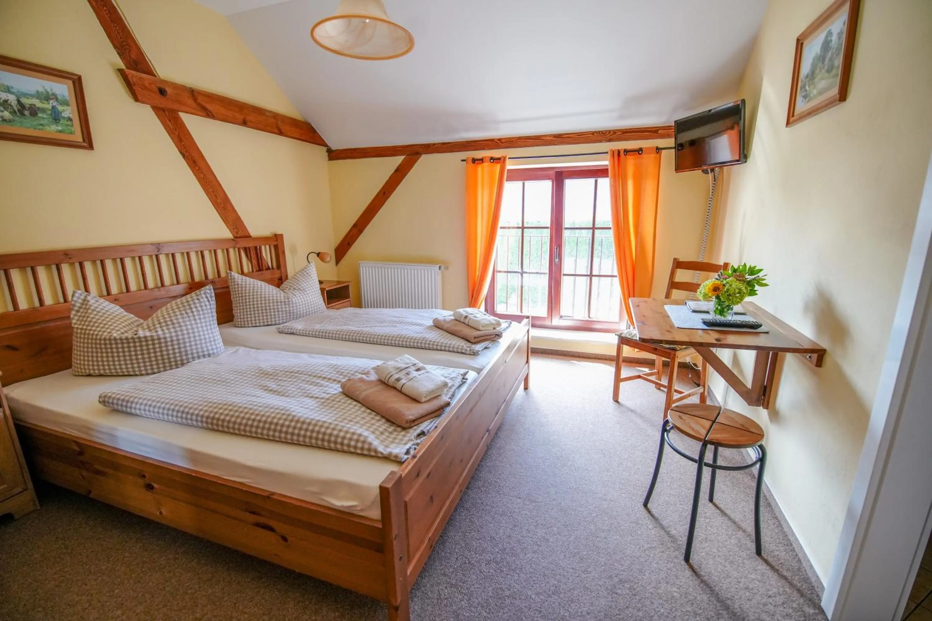 Photo of the whole room, Bed in Scheunenherberge