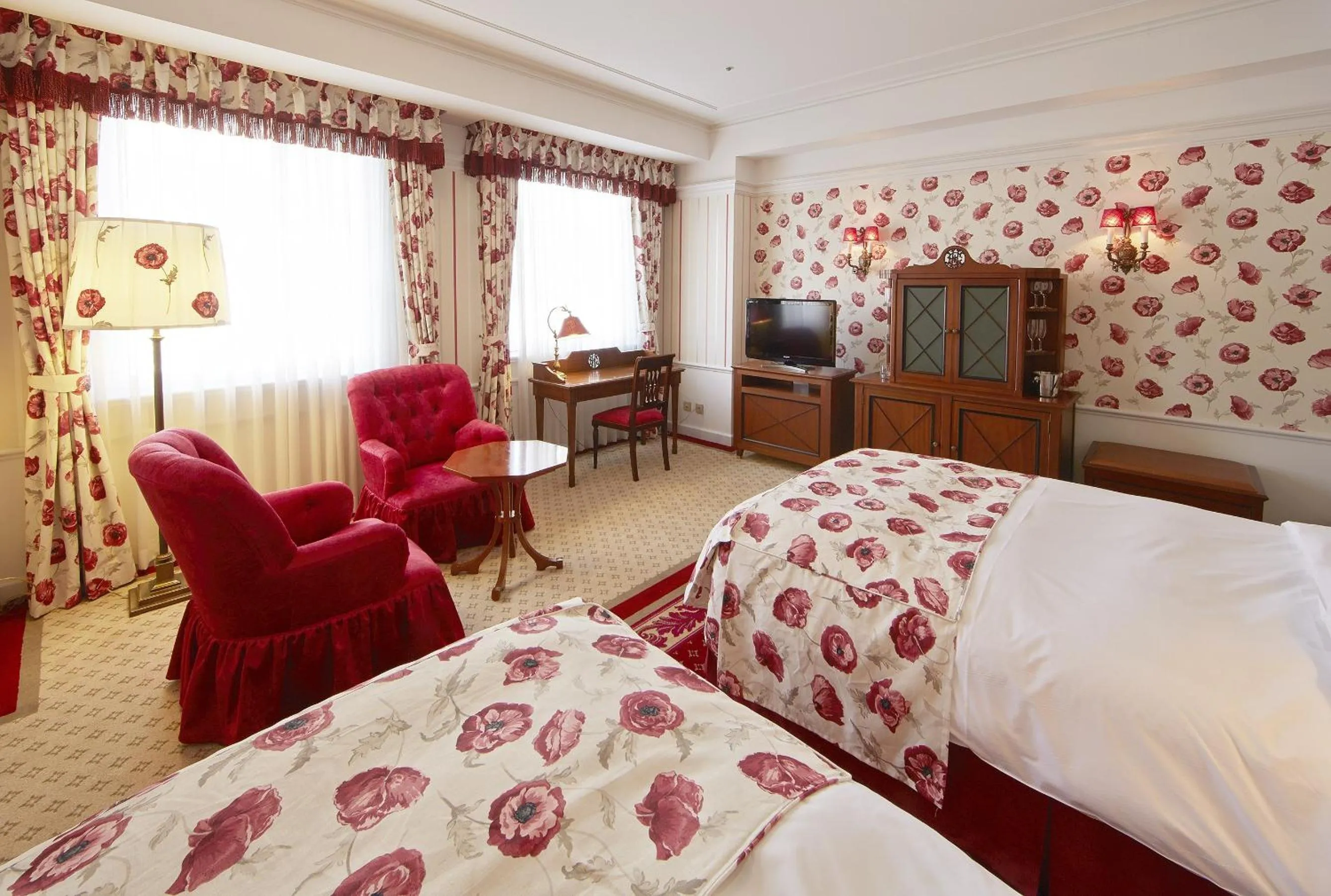 Photo of the whole room, Bed in Hotel Europe Huis Ten Bosch