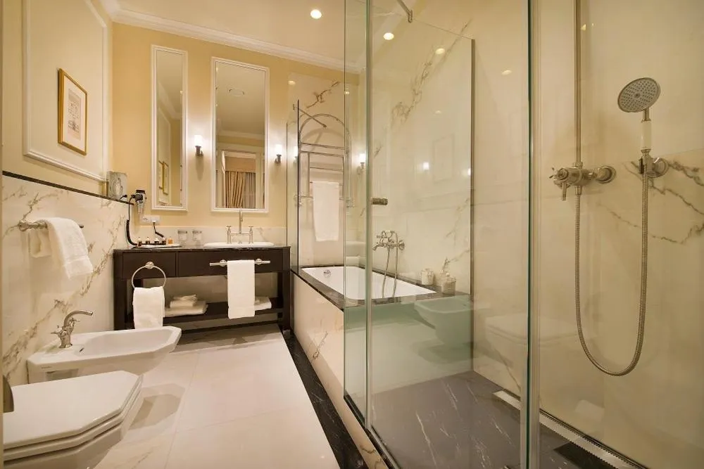 Shower in LOFT Hotel Bratislava