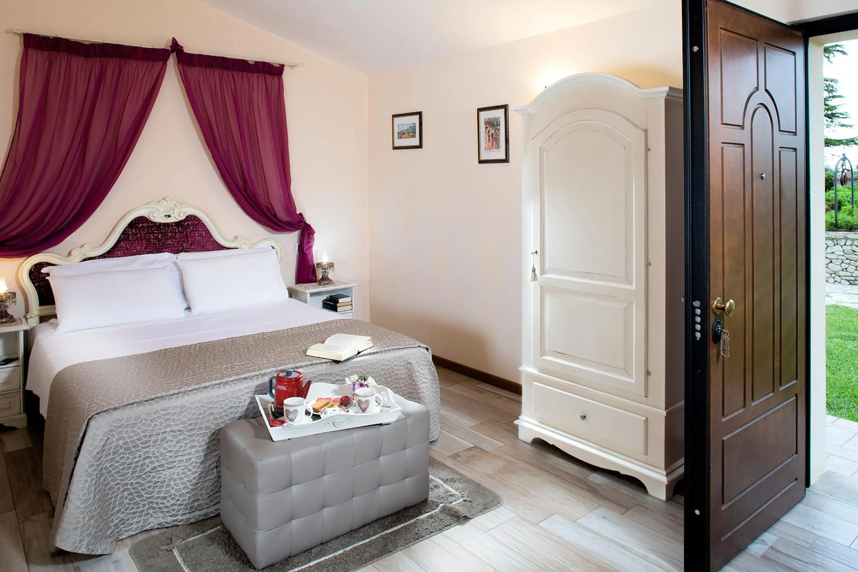 Photo of the whole room, Bed in All'Antica Mattonata