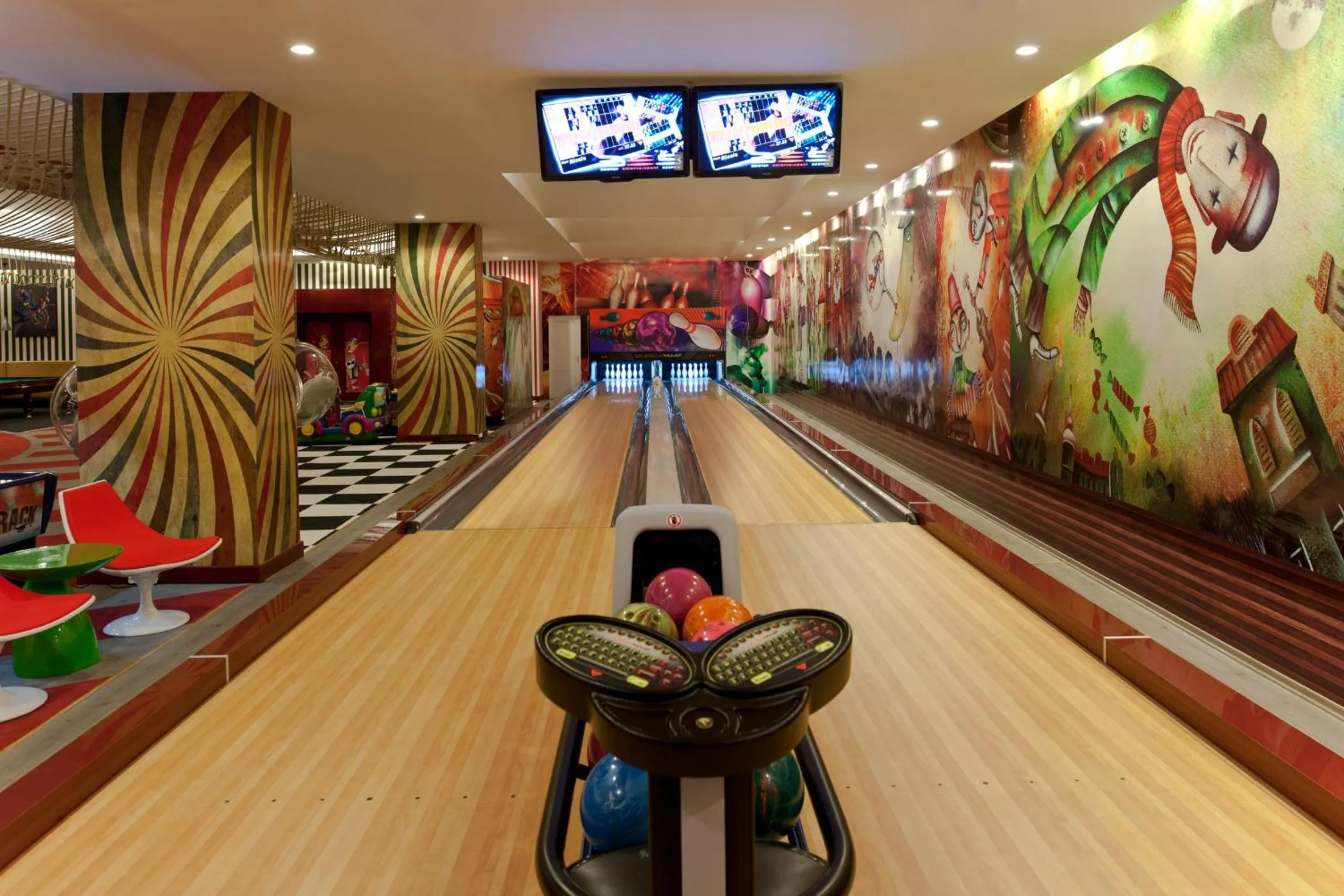 Activities in Delphin Imperial Lara