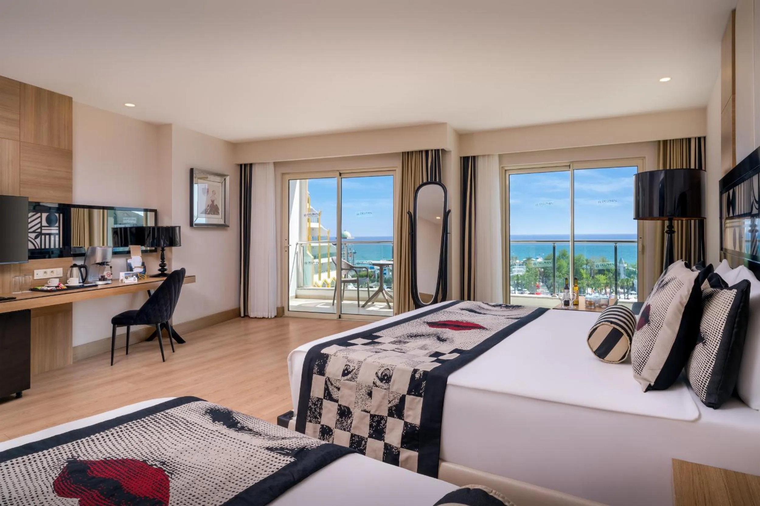 Photo of the whole room, Bed in Delphin Imperial Lara