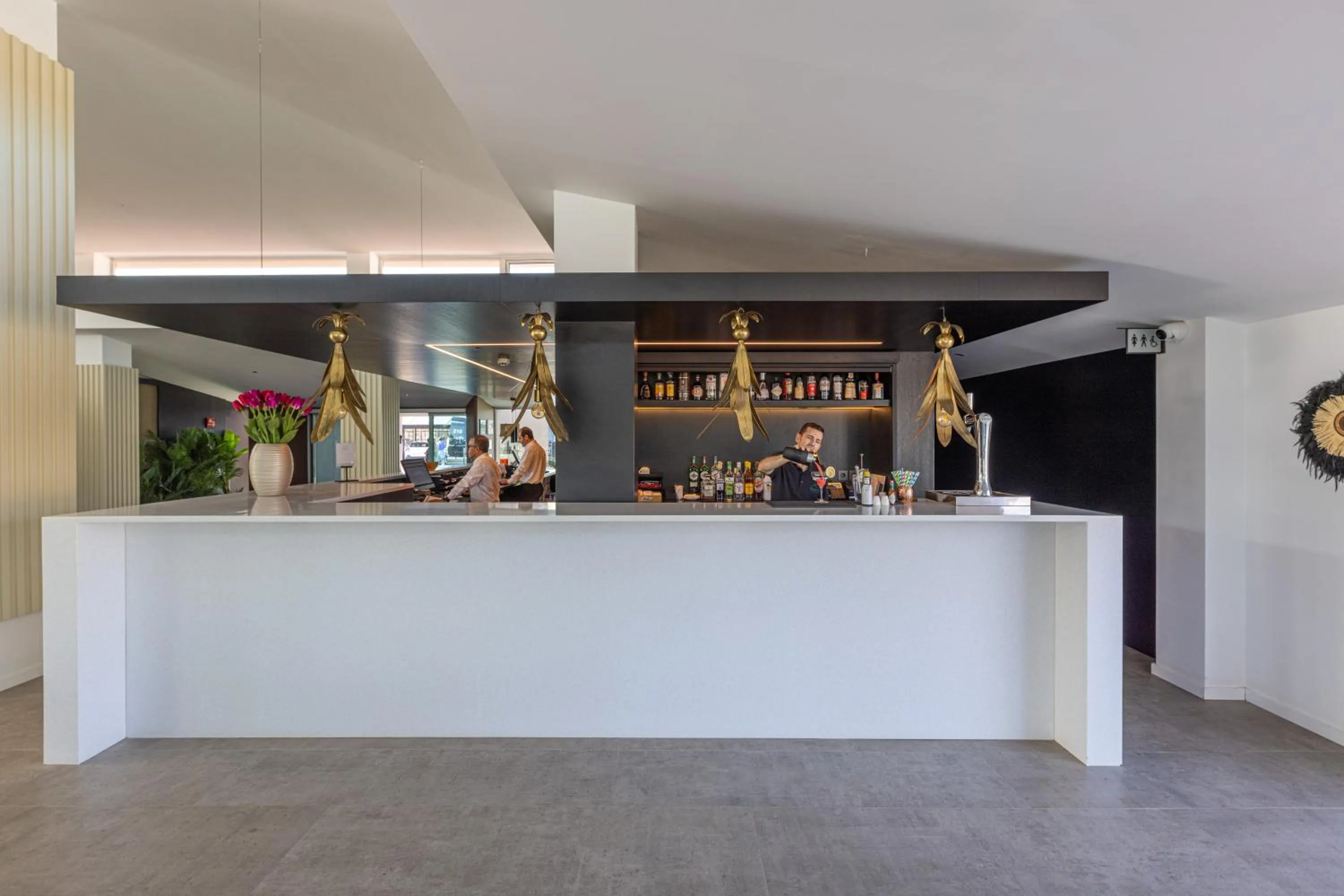 Lounge or bar in Kumara Serenoa By Lopesan Hotels