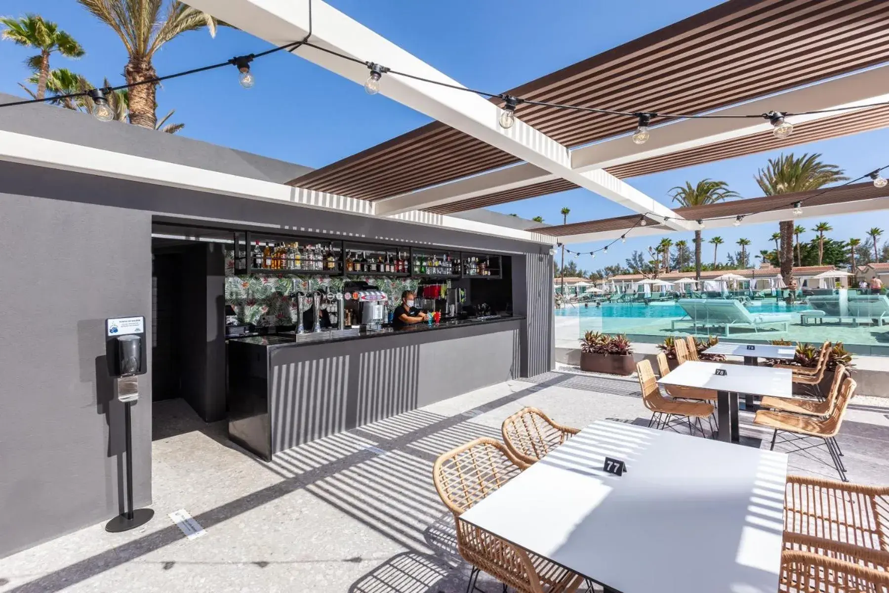 Lounge or bar in Kumara Serenoa By Lopesan Hotels Lounge or bar in Kumara Serenoa By Lopesan Hotels