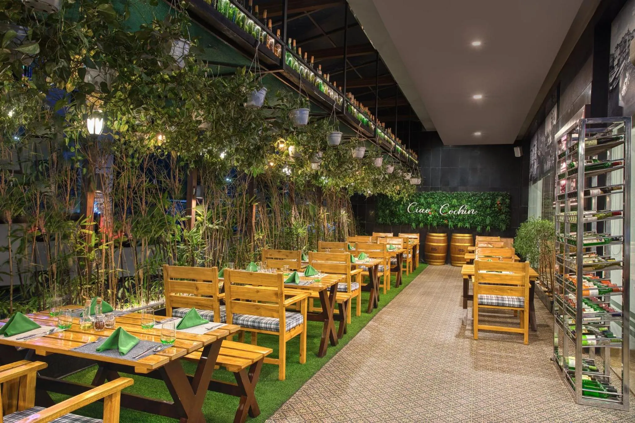 Restaurant/places to eat in Holiday Inn Cochin by IHG