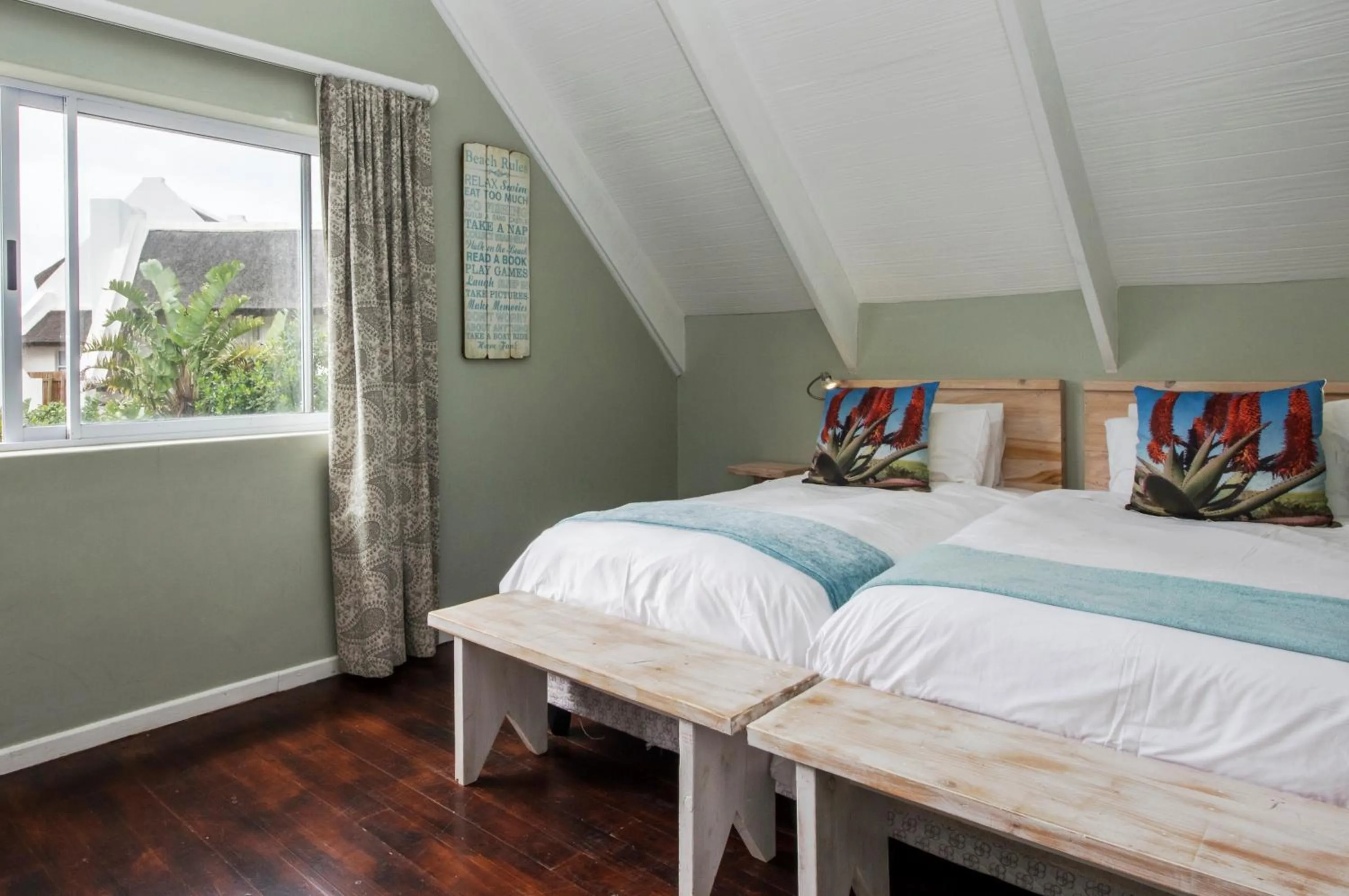 Bedroom, Bed in Cape St Francis Resort