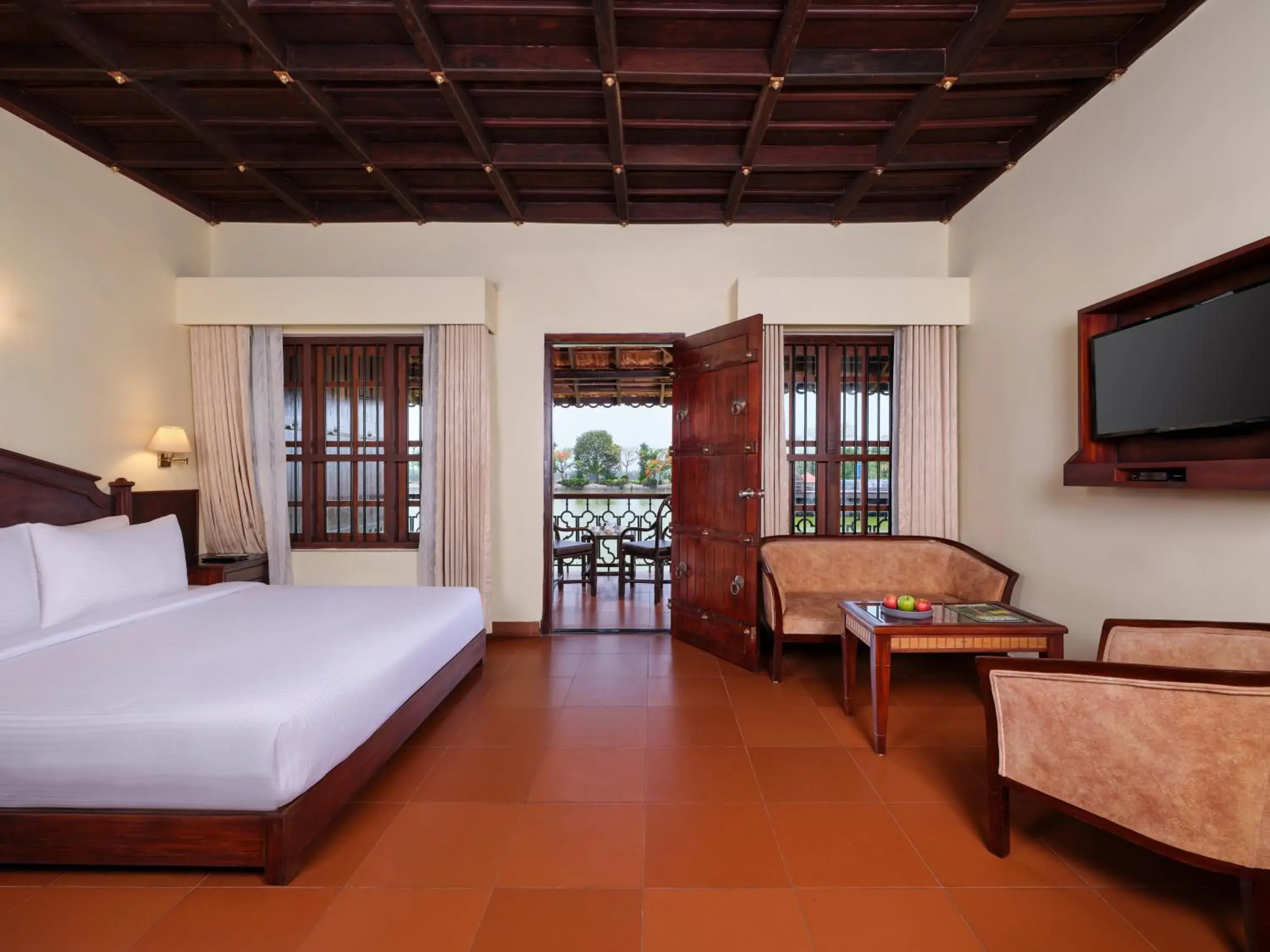 Bed in Sterling Lake Palace Alleppey Bed in Sterling Lake Palace Alleppey