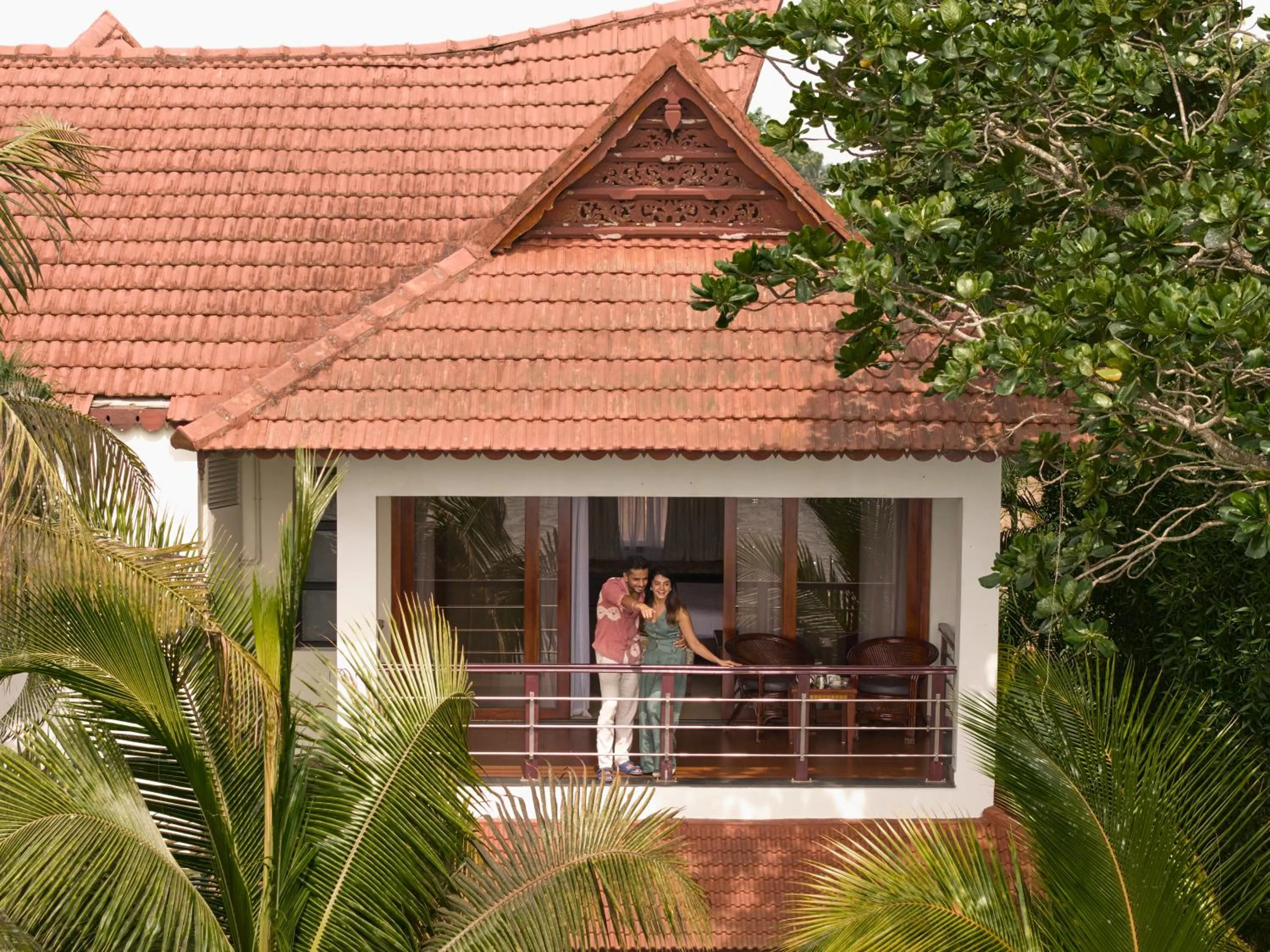 Sterling Lake Palace Alleppey