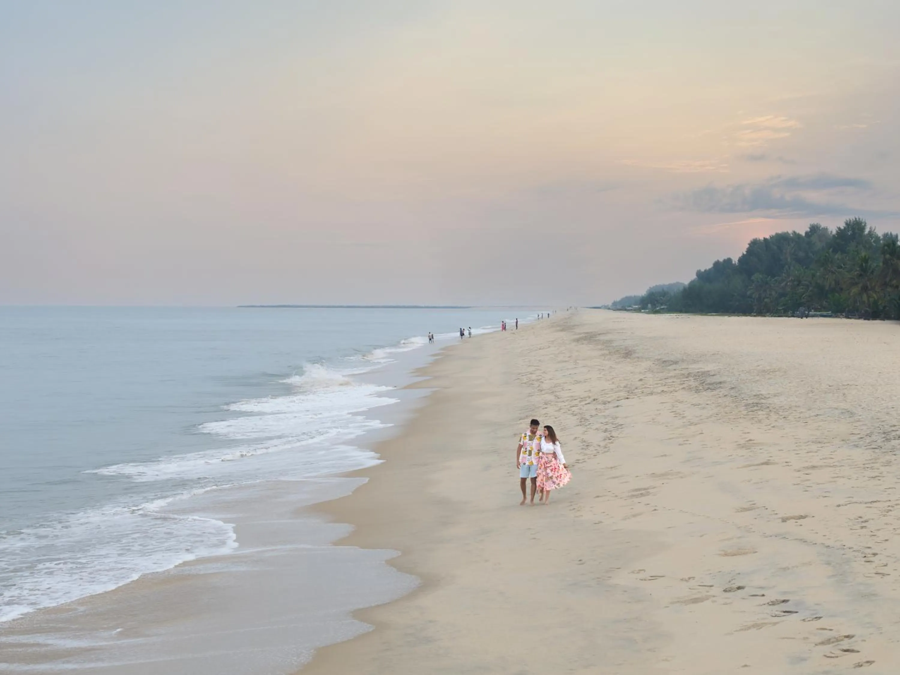 Sterling Lake Palace Alleppey