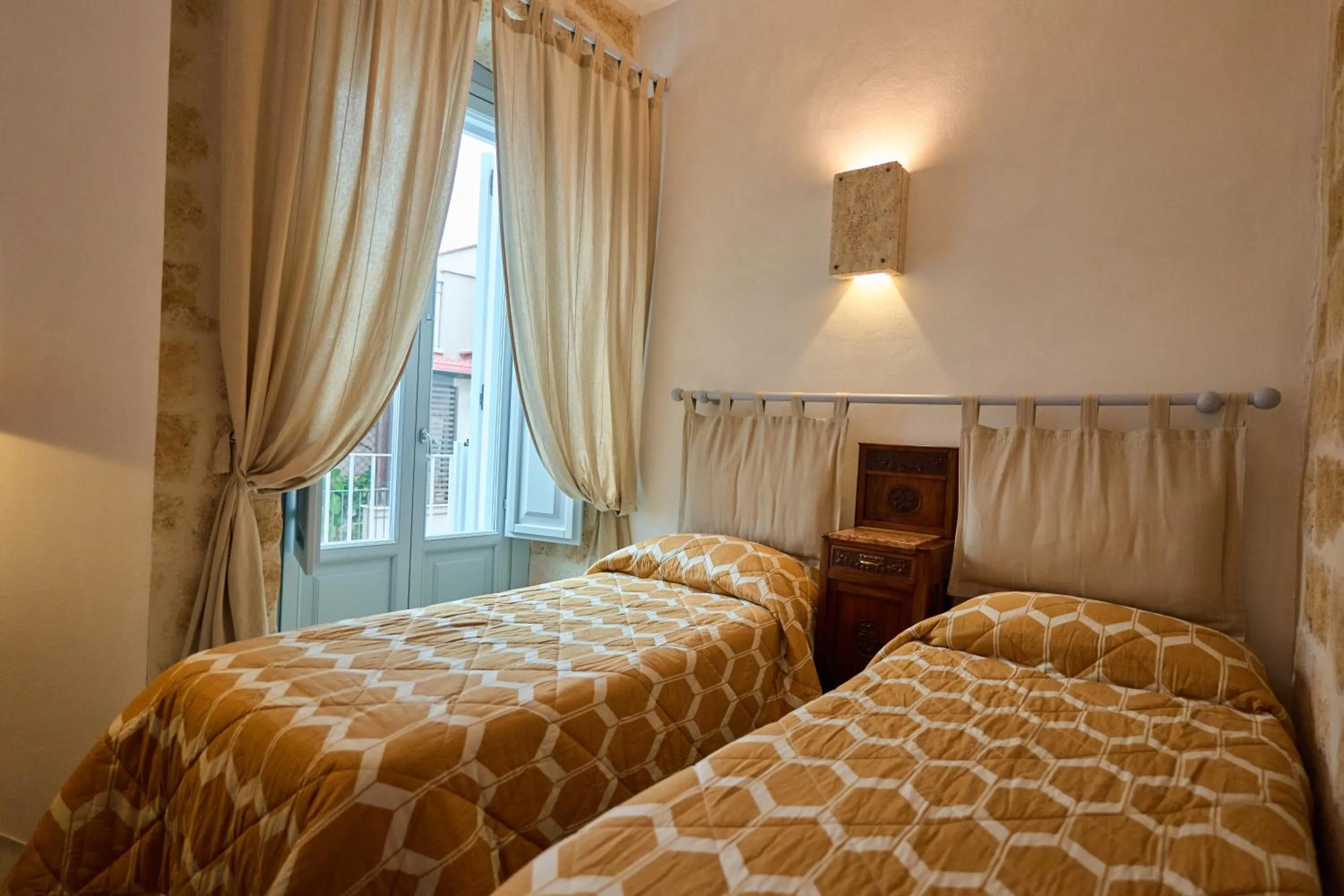 Photo of the whole room, Bed in Bed & Breakfast Casa Lopez