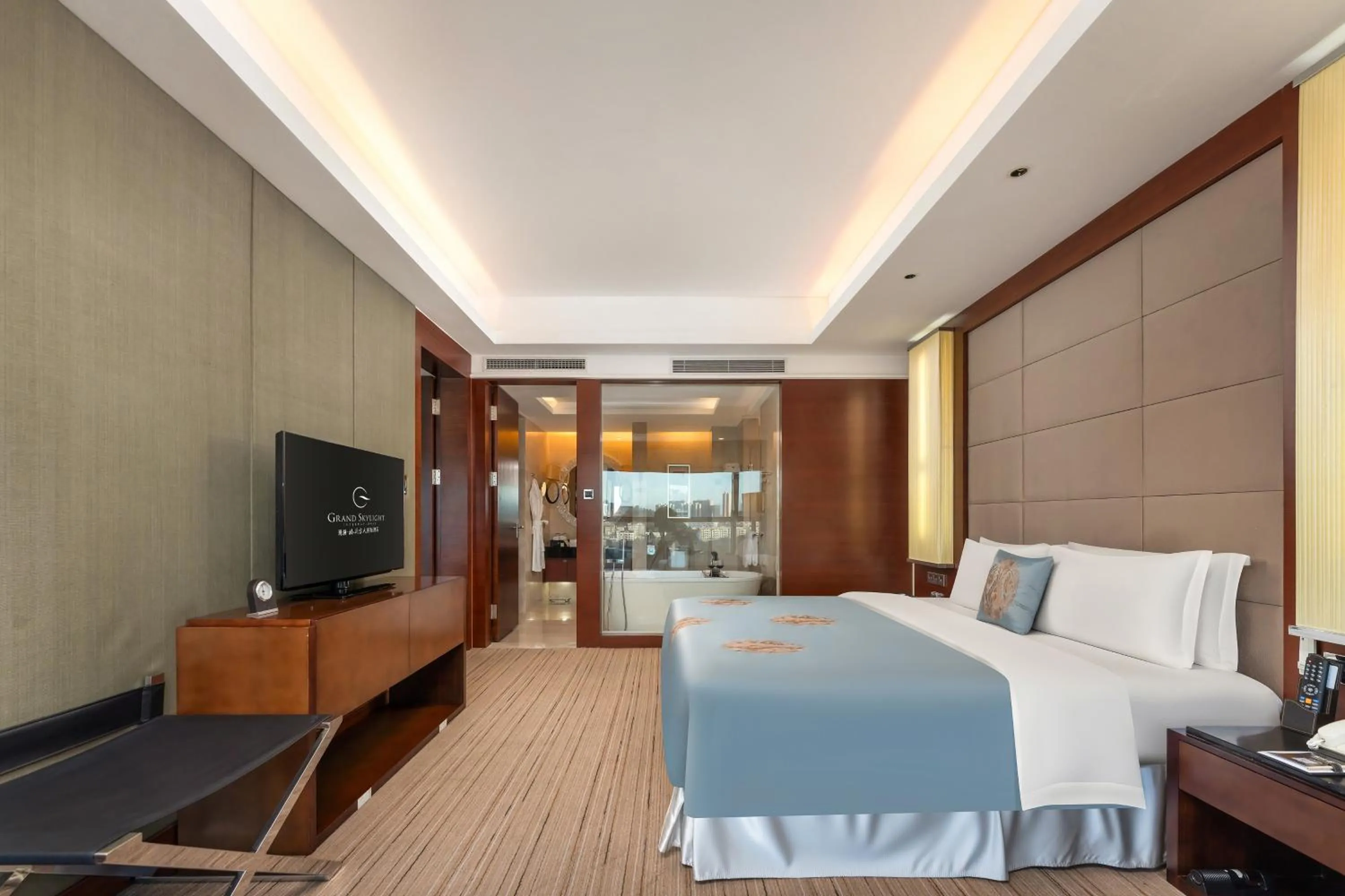 Bed in Grand Skylight International Hotel Shenzhen Guanlan, Near Metro Station, Huawei, Foxcnn, Shenzhen North Railway