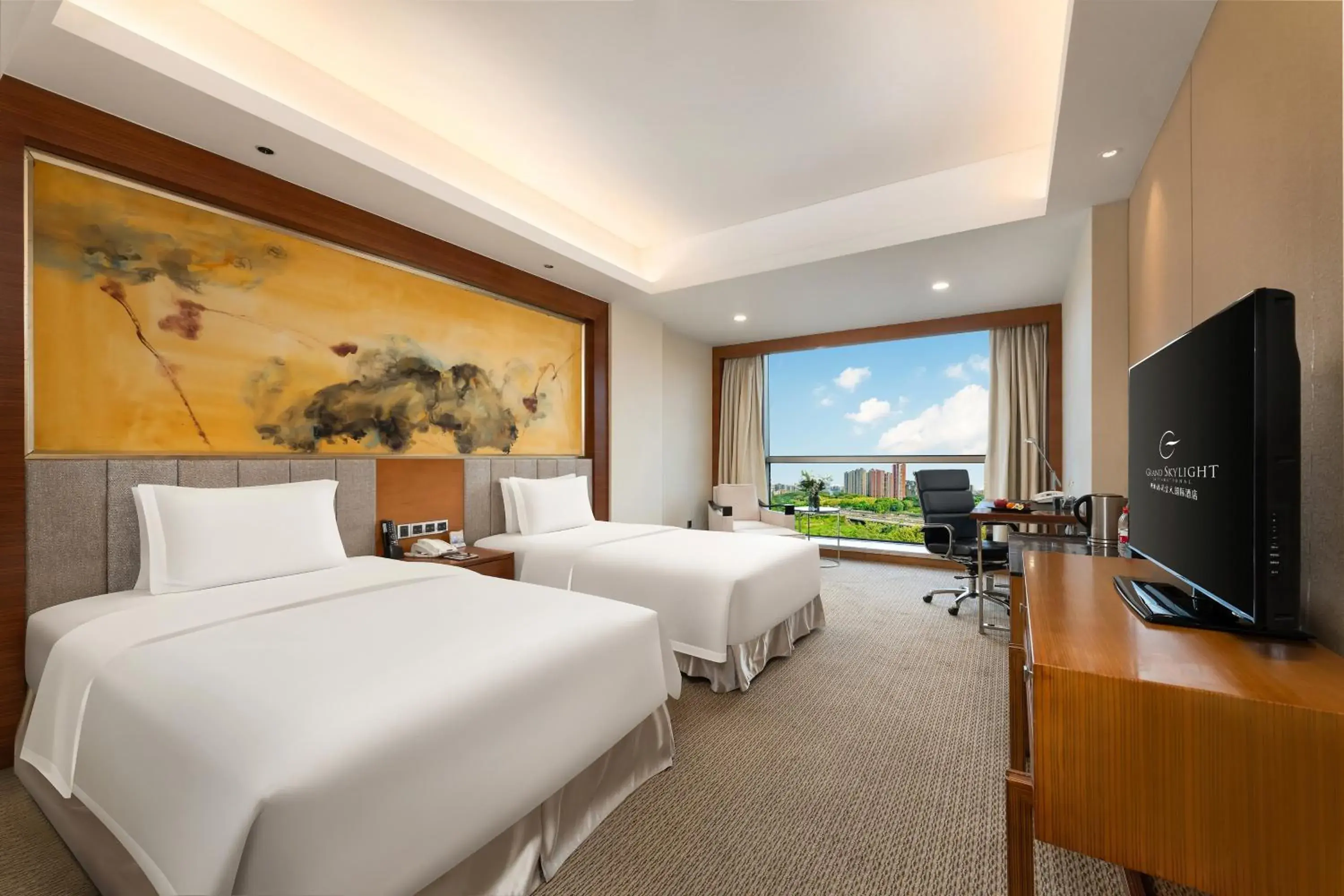 Bed in Grand Skylight International Hotel Shenzhen Guanlan, Near Metro Station, Huawei, Foxcnn, Shenzhen North Railway Bed in Grand Skylight International Hotel Shenzhen Guanlan, Near Metro Station, Huawei, Foxcnn, Shenzhen North Railway