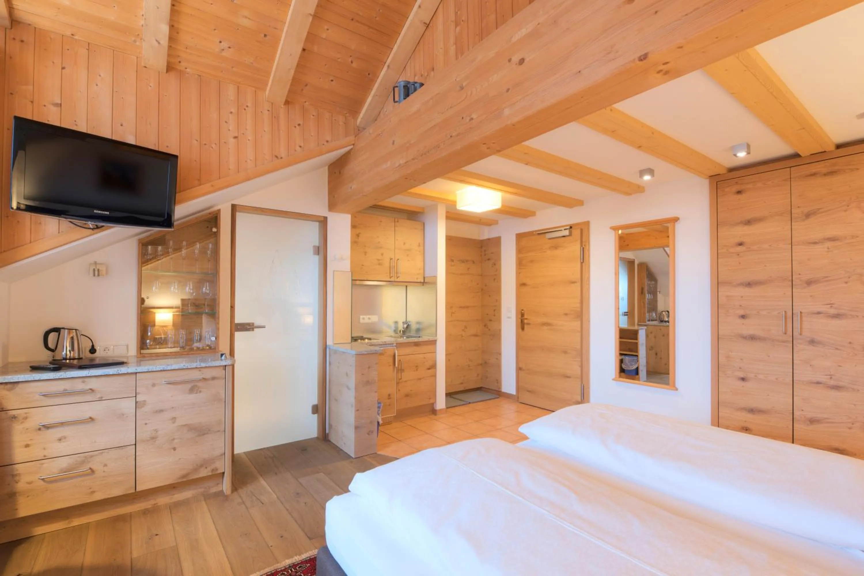 Photo of the whole room, Bed in Aparthotel Acksteiner