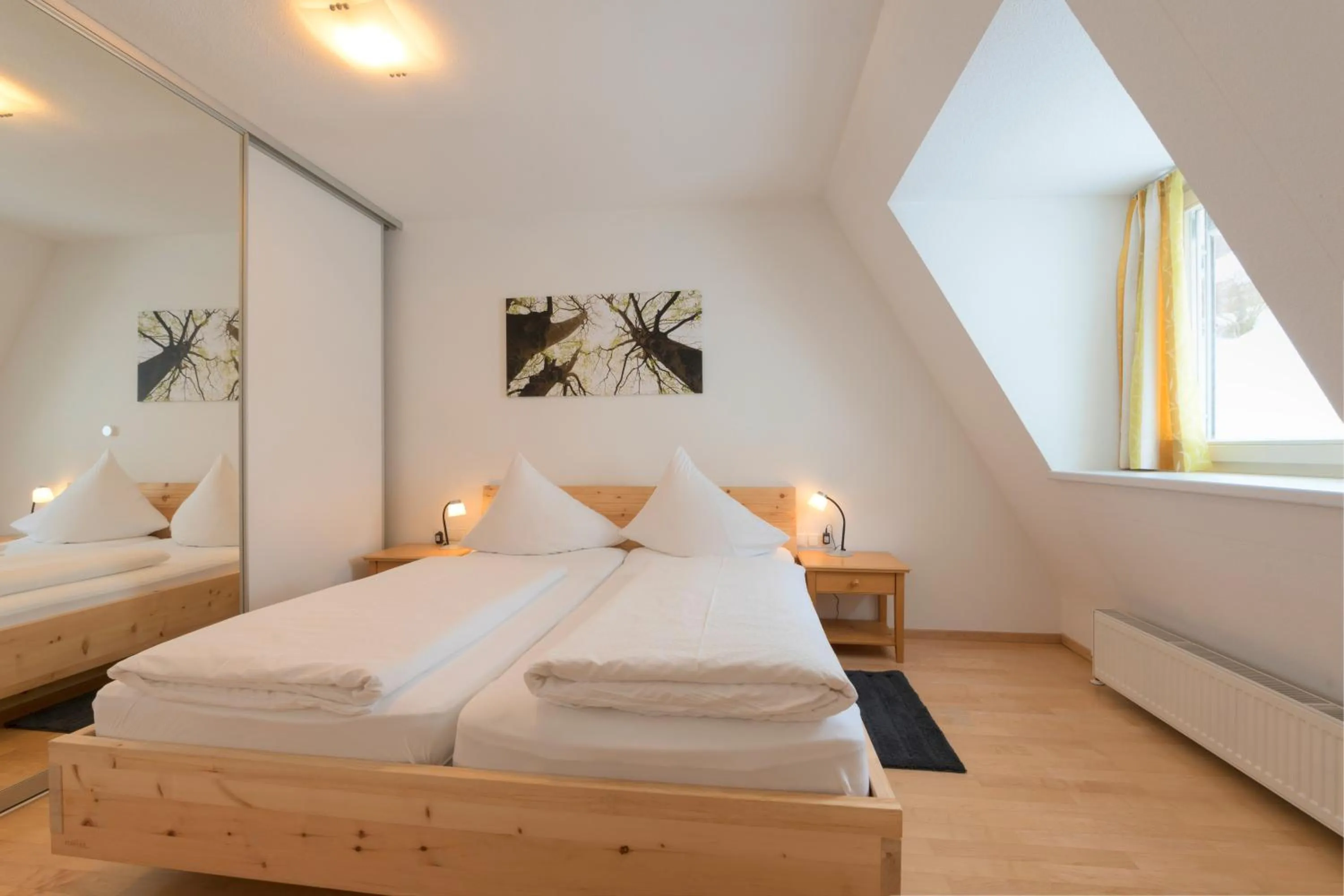 Bed in Aparthotel Acksteiner